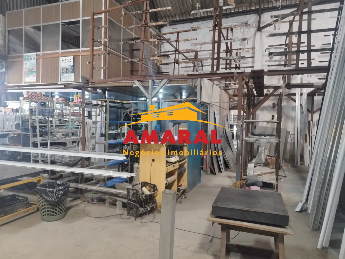 Alugar Comerciais / Galp&atilde;o - Comercial em Po&aacute; R$ 15.000,00 - Foto 9