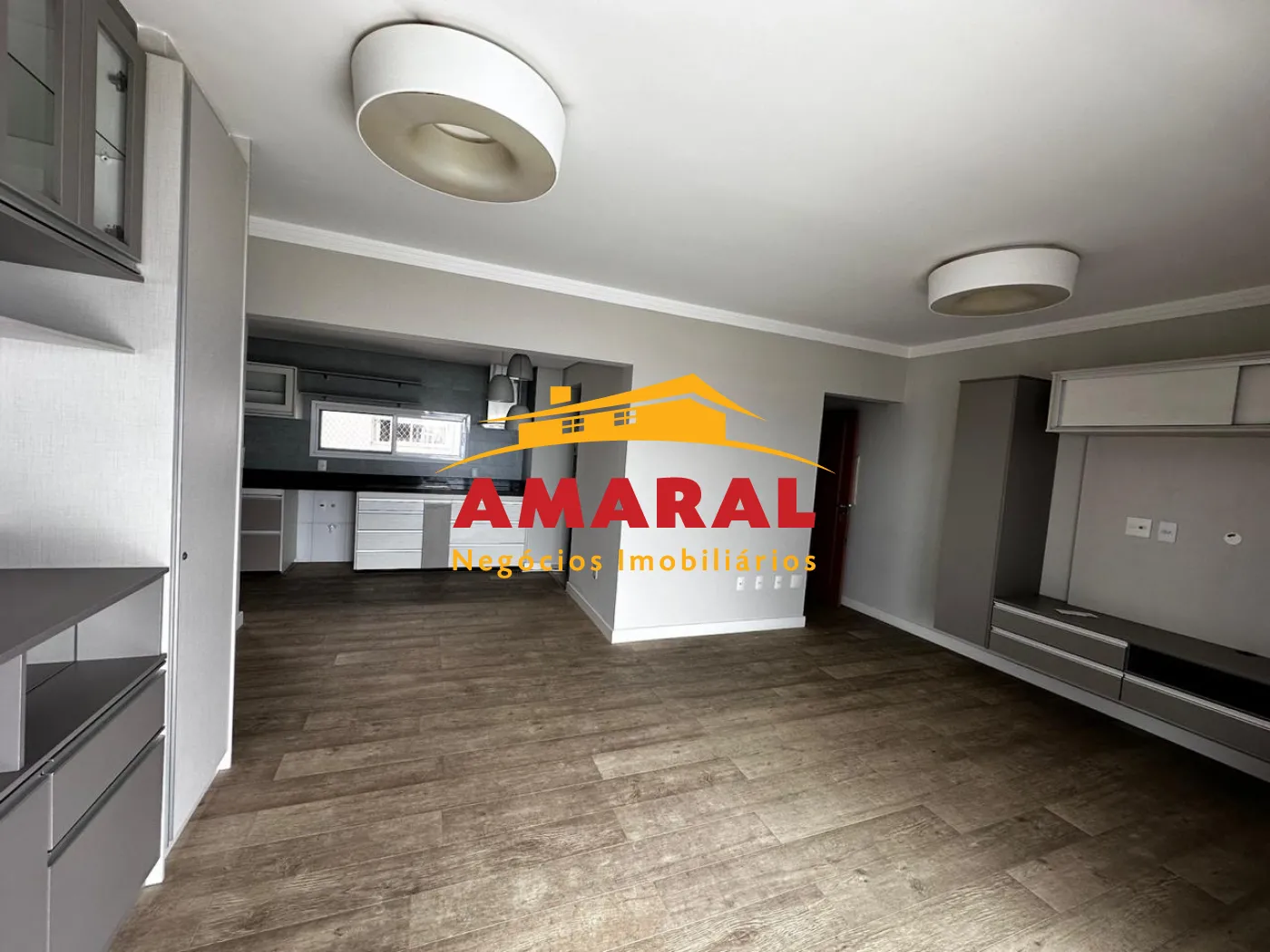 Alugar Apartamentos / Padr&atilde;o em Suzano R$ 4.215,00 - Foto 1