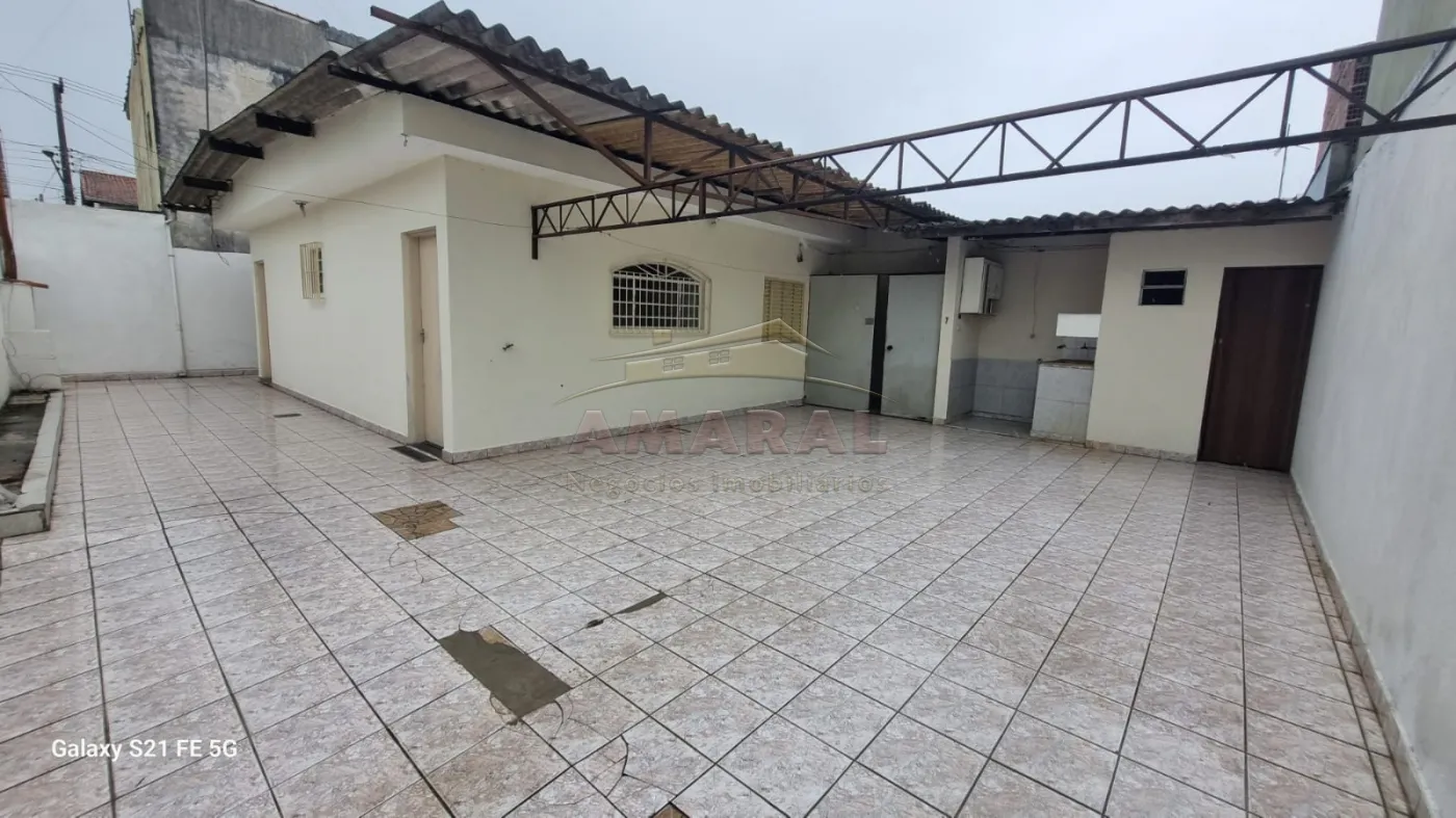 Alugar Casas / T&eacute;rrea em Suzano R$ 1.600,00 - Foto 2
