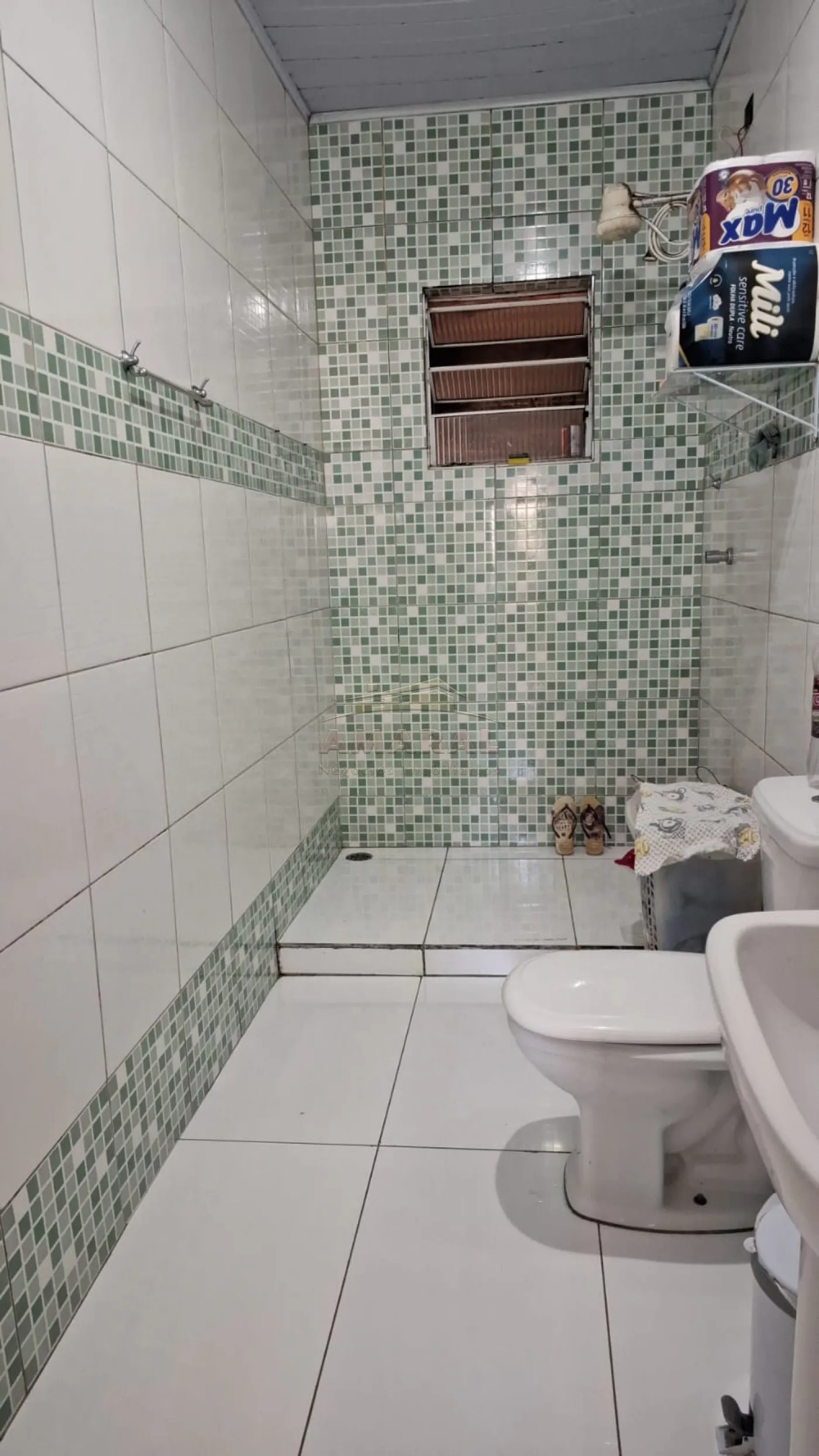 Comprar Casas / Sobrado em Suzano R$ 420.000,00 - Foto 2