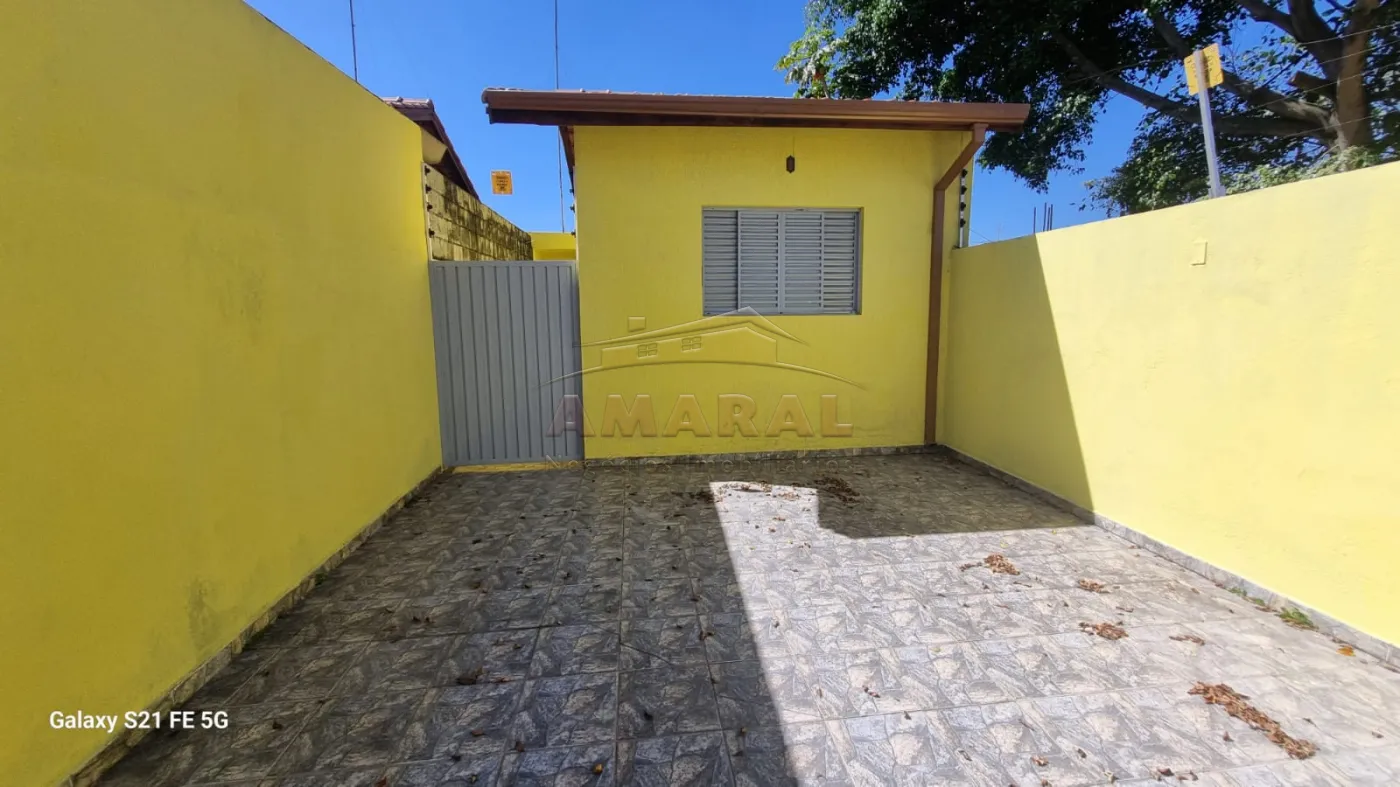Alugar Casas / T&eacute;rrea em Suzano R$ 1.600,00 - Foto 2