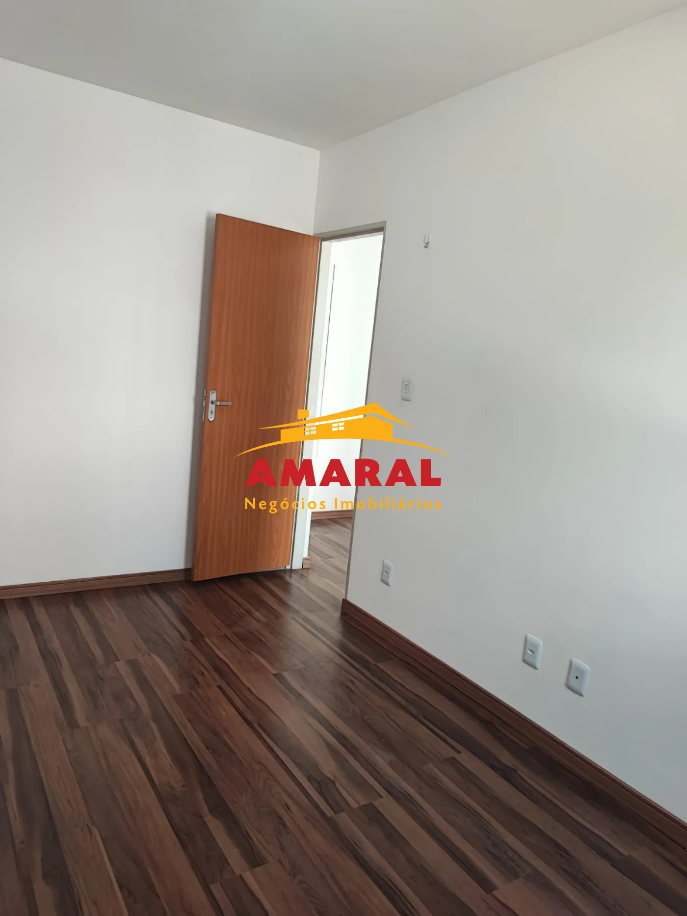 Comprar Apartamentos / Padr&atilde;o em Suzano R$ 210.000,00 - Foto 4