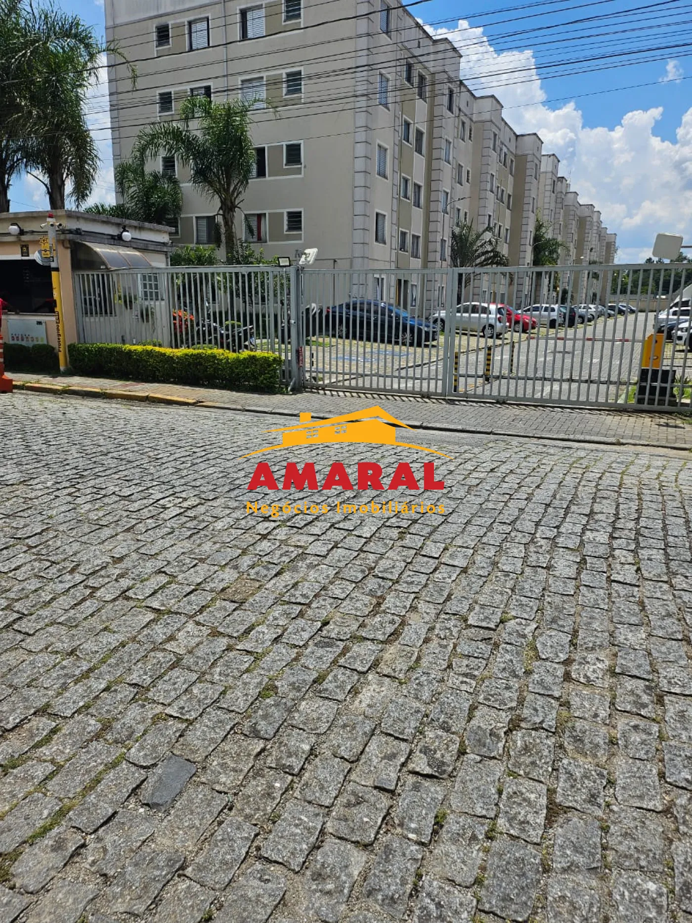 Comprar Apartamentos / Padrão em Suzano R$ 215.000,00 - Foto 1