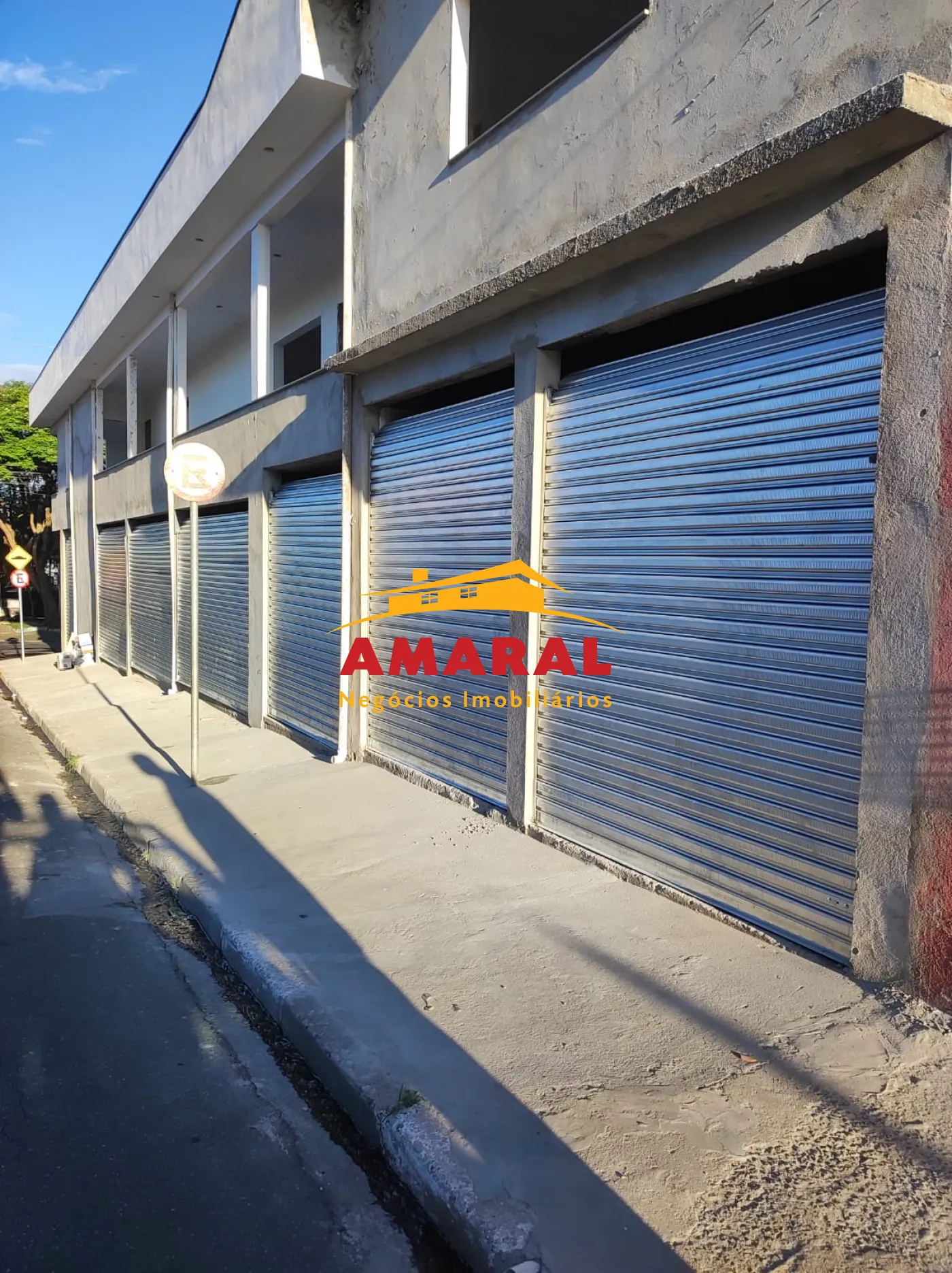 Alugar Sal&otilde;es / Sal&atilde;o em Suzano R$ 2.500,00 - Foto 2