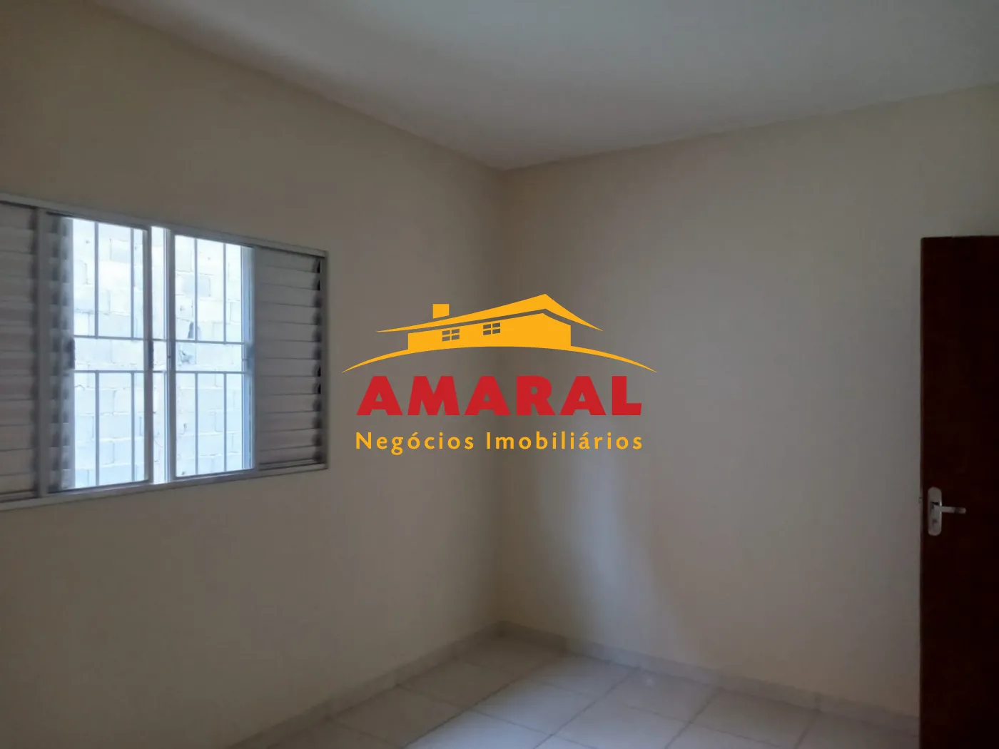 Comprar Casas / Sobrado em Suzano R$ 350.000,00 - Foto 1