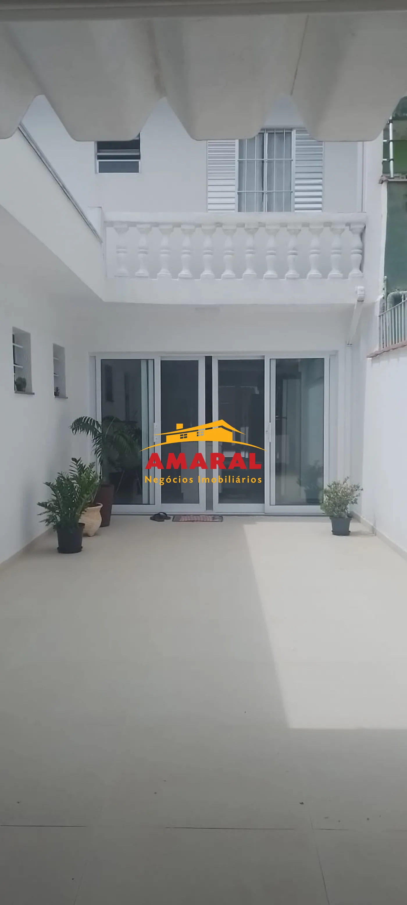 Comprar Casas / Sobrado em Suzano R$ 850.000,00 - Foto 2