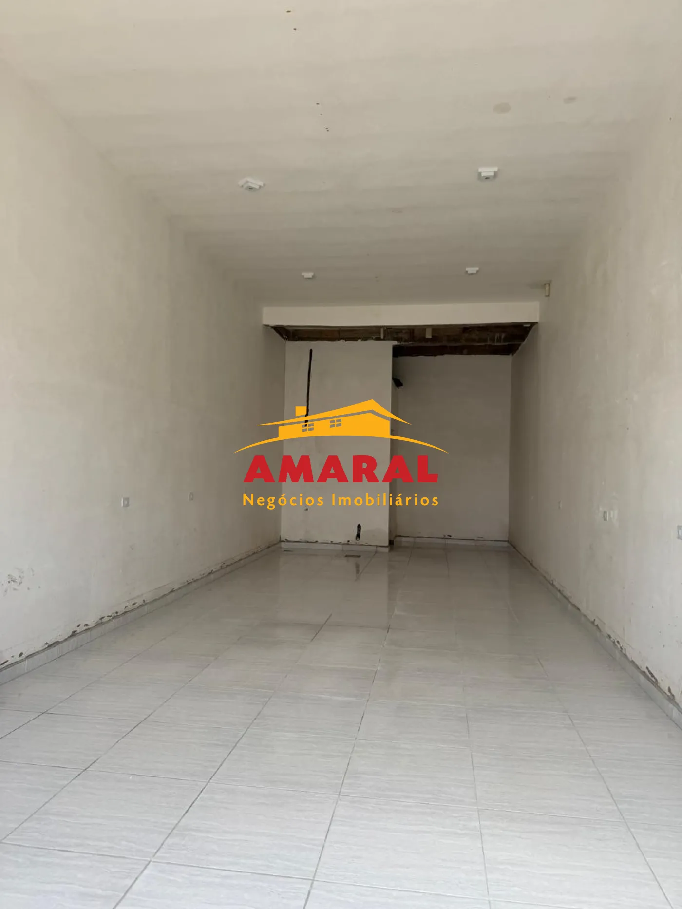 Alugar Sal&otilde;es / Sal&atilde;o em Suzano R$ 3.700,00 - Foto 5