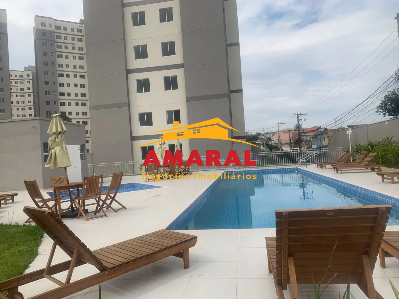 Comprar Apartamentos / Padrão em Poá R$ 350.000,00 - Foto 1