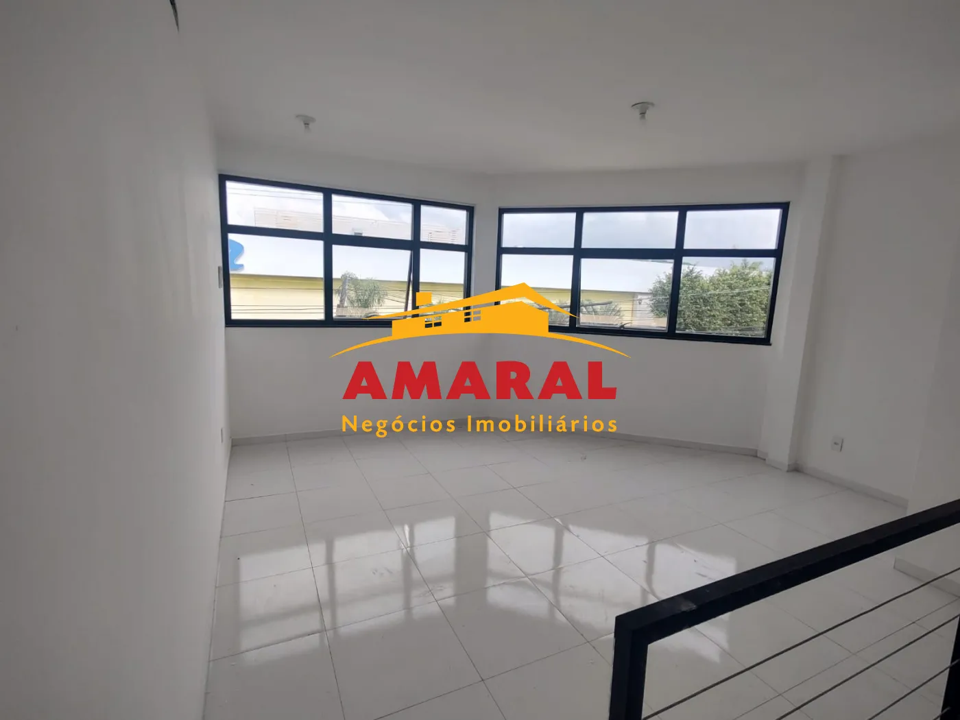 Alugar Sal&otilde;es / Sal&atilde;o em Suzano R$ 3.500,00 - Foto 3