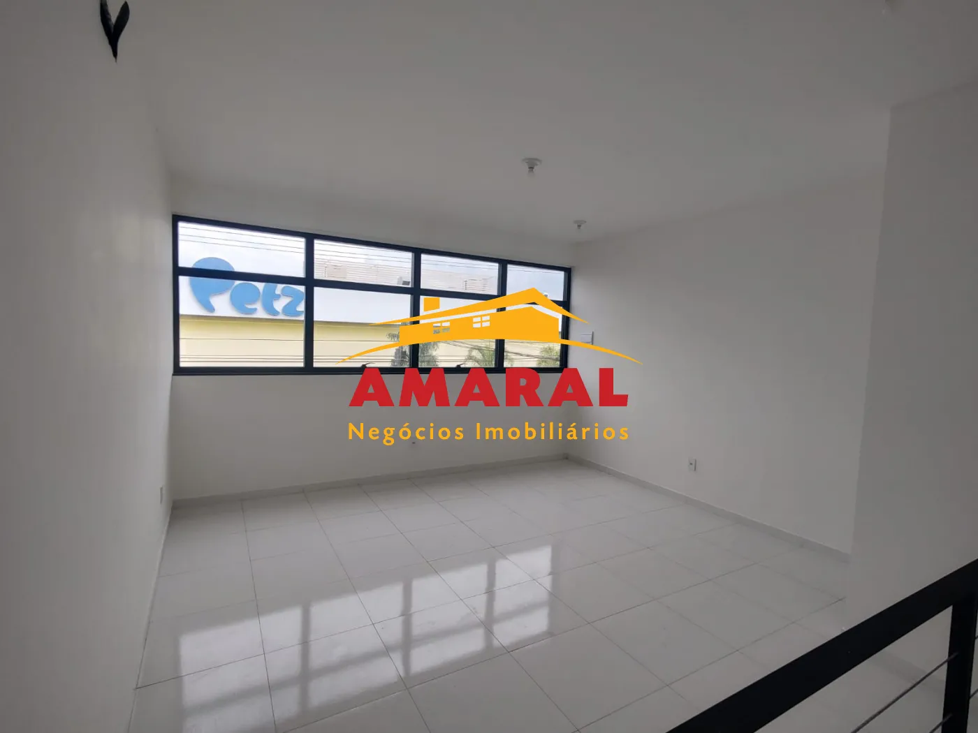 Alugar Sal&otilde;es / Sal&atilde;o em Suzano R$ 3.500,00 - Foto 5