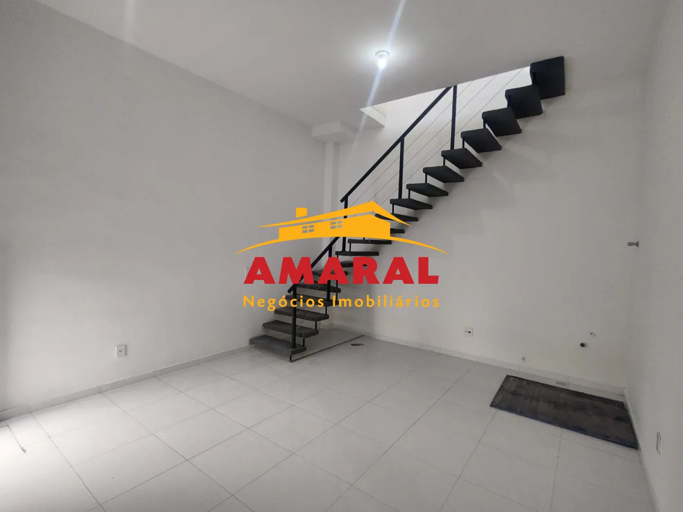 Alugar Sal&otilde;es / Sal&atilde;o em Suzano R$ 3.500,00 - Foto 4