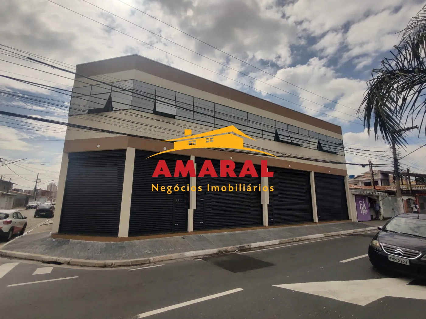 Alugar Sal&otilde;es / Sal&atilde;o em Suzano R$ 3.500,00 - Foto 1