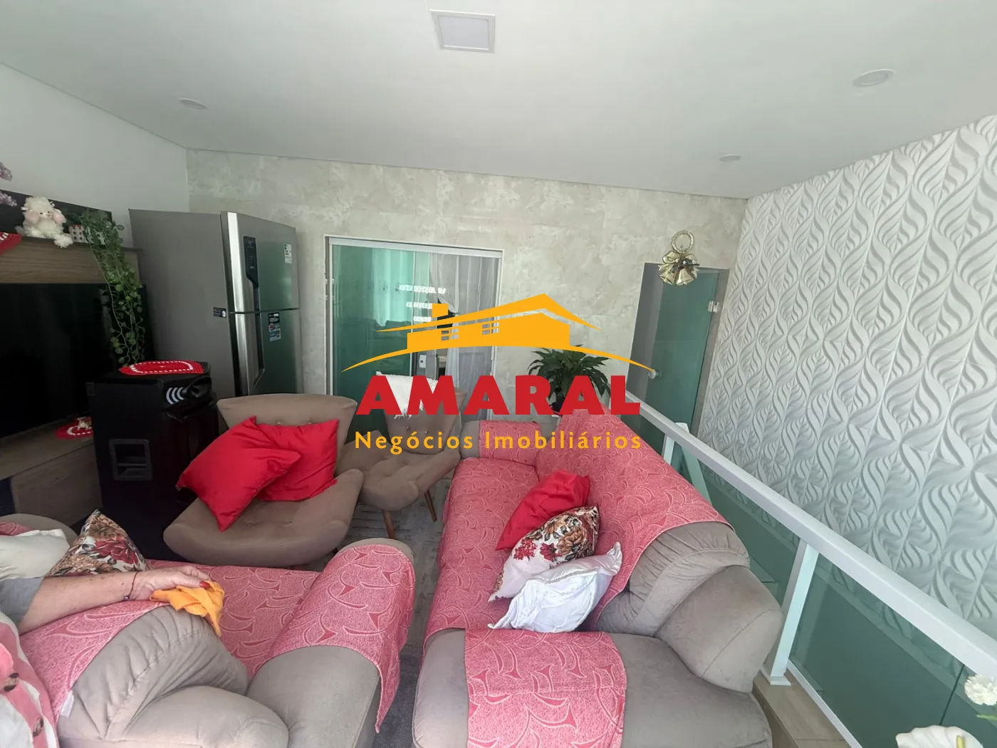 Comprar Casas / Assobradada em Suzano R$ 320.000,00 - Foto 4