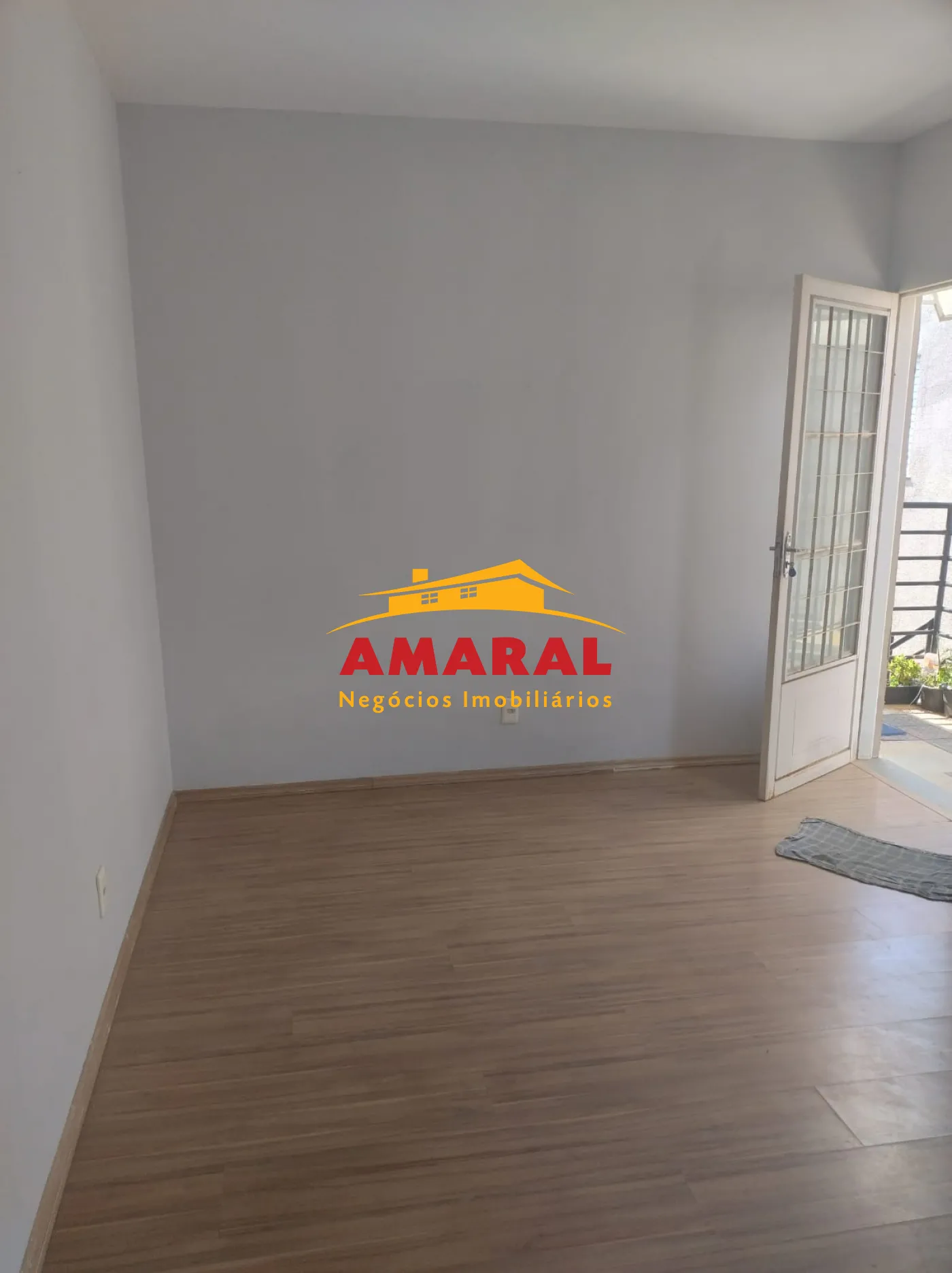 Alugar Apartamentos / Padr&atilde;o em Suzano R$ 800,00 - Foto 4