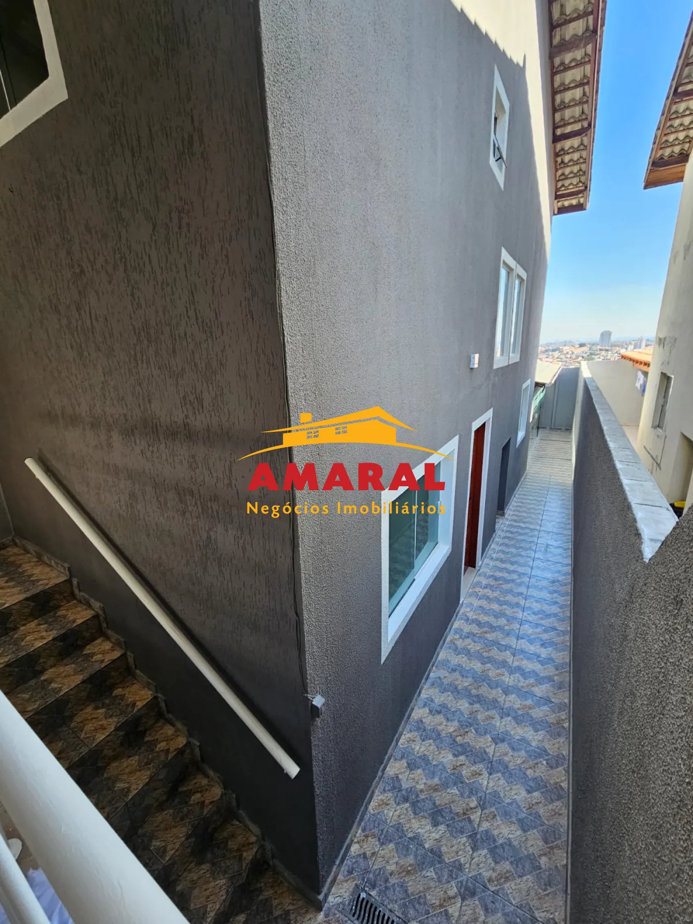 Comprar Casas / Sobrado em Mogi das Cruzes R$ 380.000,00 - Foto 1