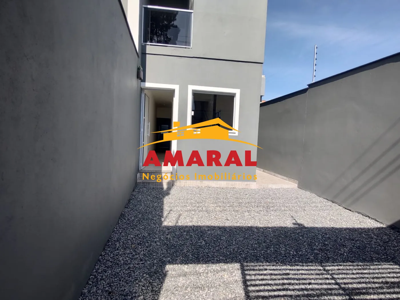 Comprar Casas / Sobrado em Itaquaquecetuba R$ 370.000,00 - Foto 1