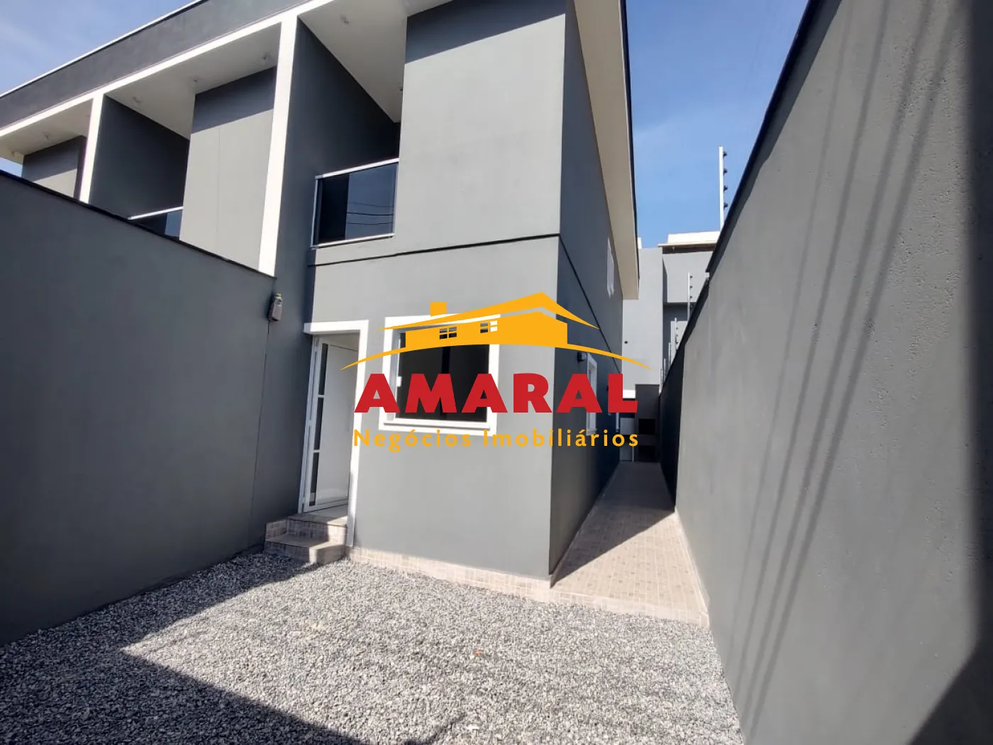 Comprar Casas / Sobrado em Itaquaquecetuba R$ 370.000,00 - Foto 3