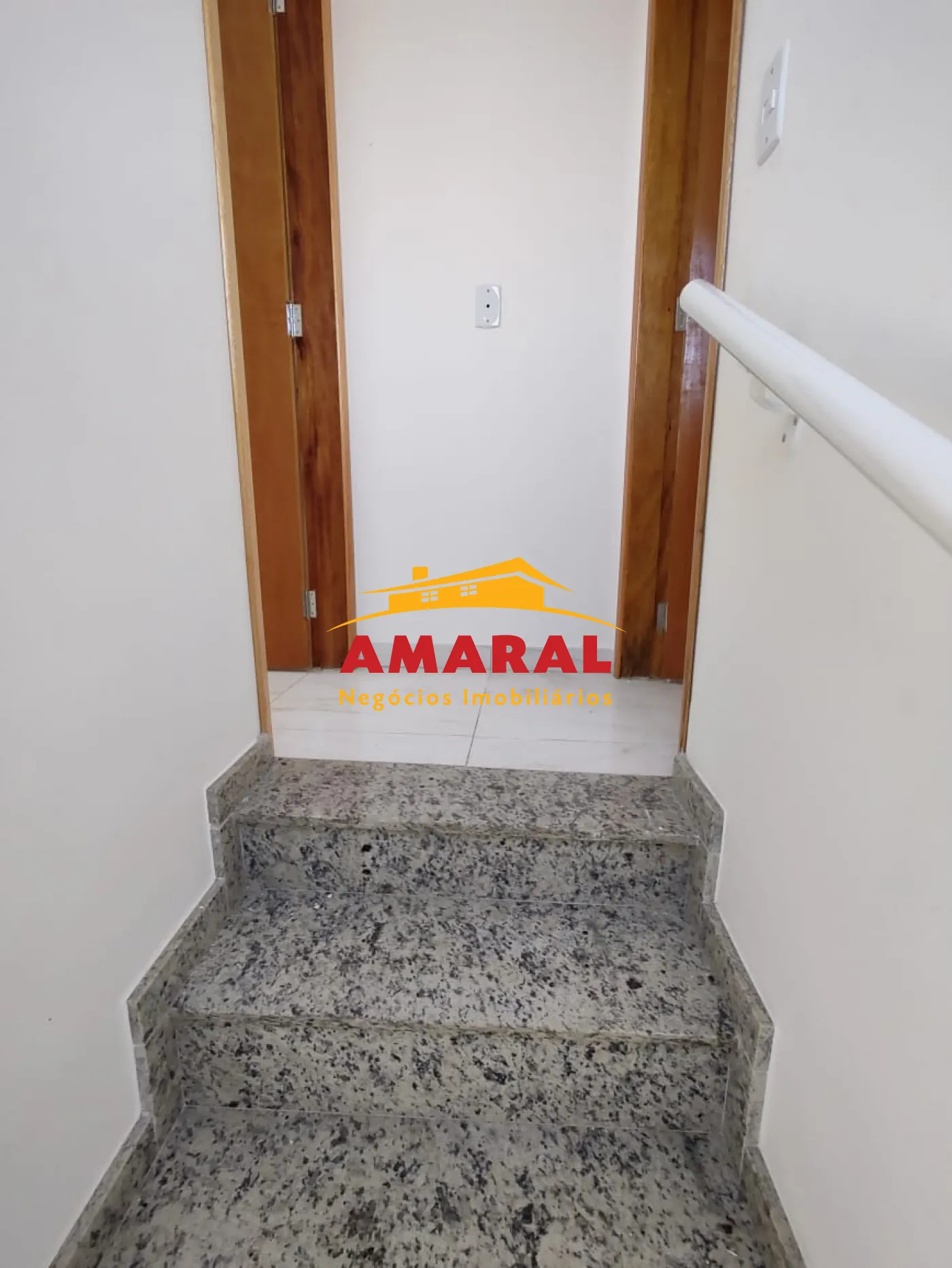 Comprar Casas / Sobrado em Itaquaquecetuba R$ 370.000,00 - Foto 11