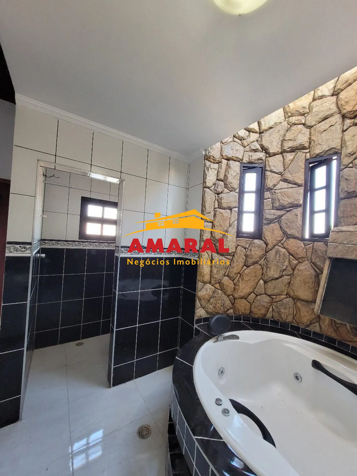 Comprar Casas / Sobrado em Suzano R$ 650.000,00 - Foto 9