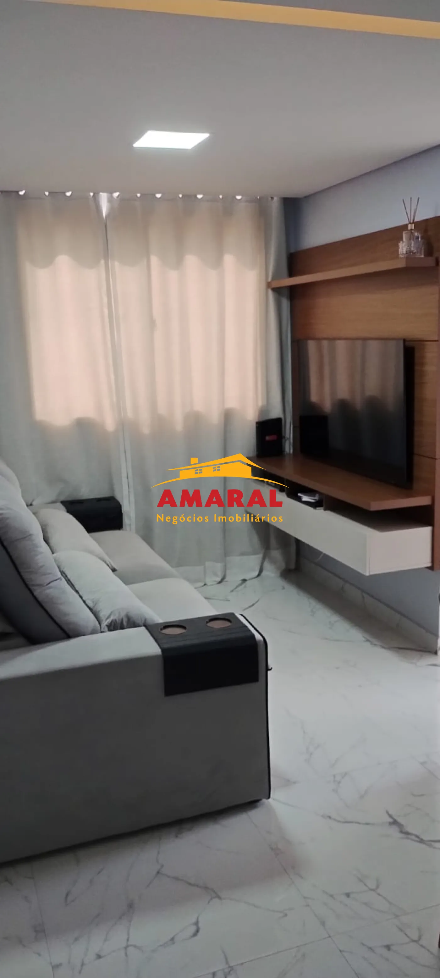 Comprar Apartamentos / Padr&atilde;o em Suzano R$ 285.000,00 - Foto 2