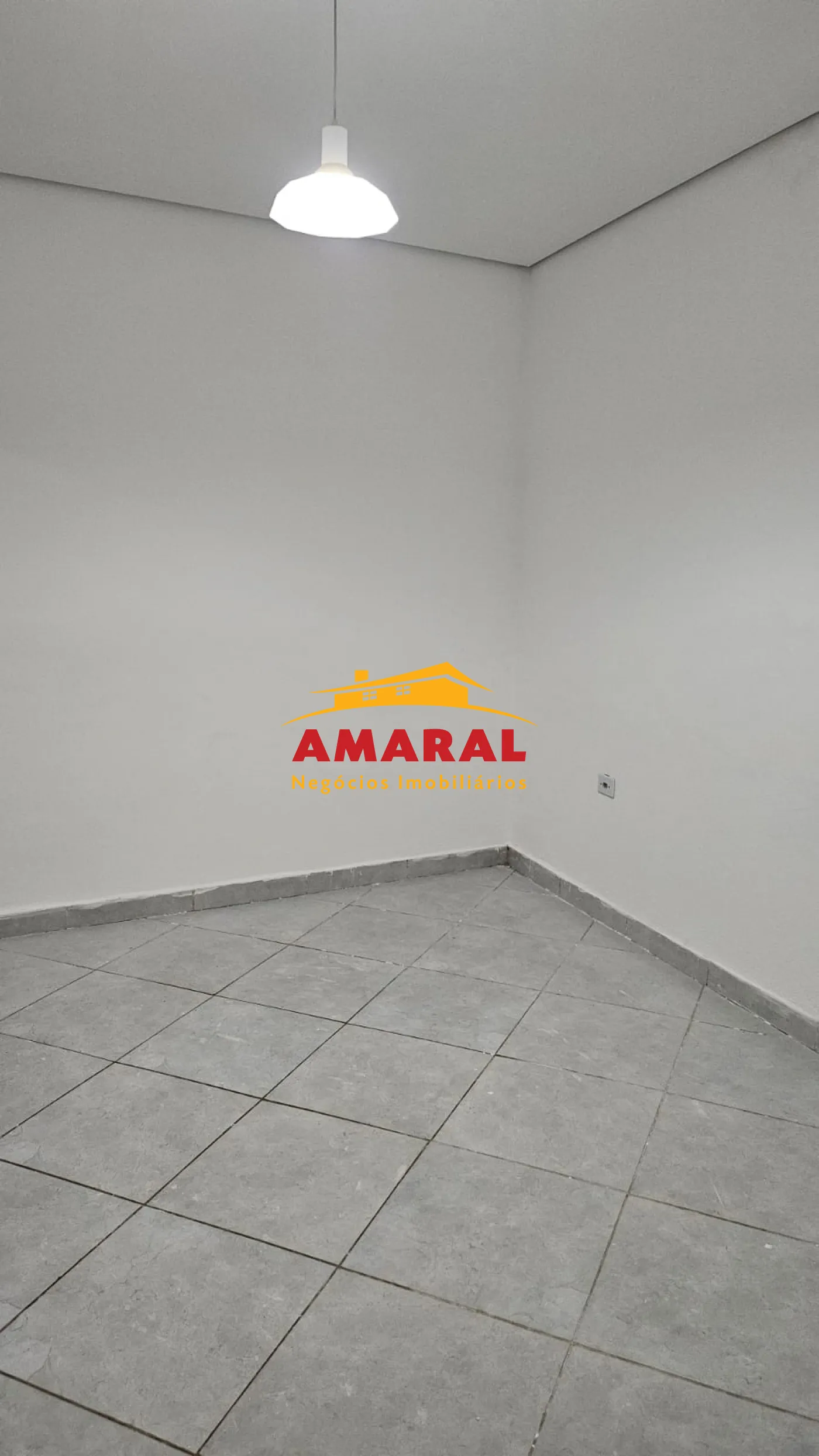 Alugar Casas / Assobradada em Suzano R$ 950,00 - Foto 8