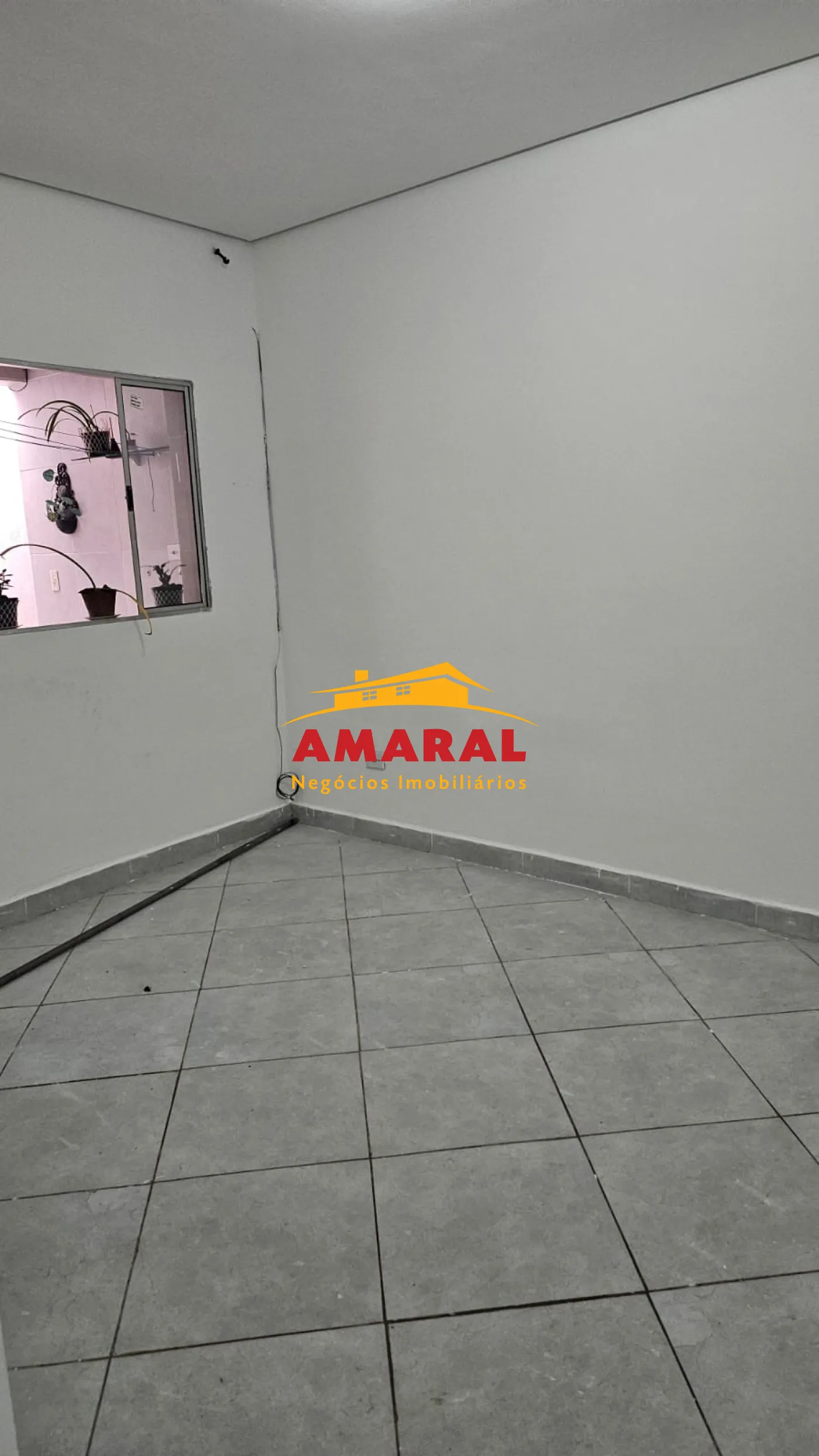 Alugar Casas / Assobradada em Suzano R$ 950,00 - Foto 7