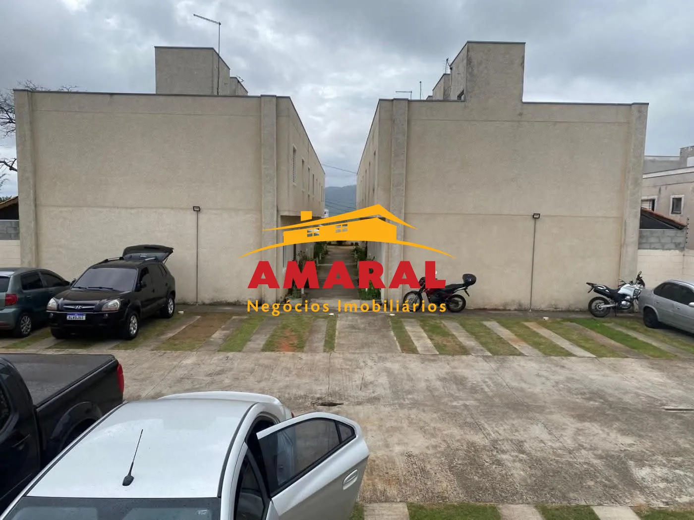 Alugar Casas / Condomínio em Mogi das Cruzes R$ 1.100,00 - Foto 1