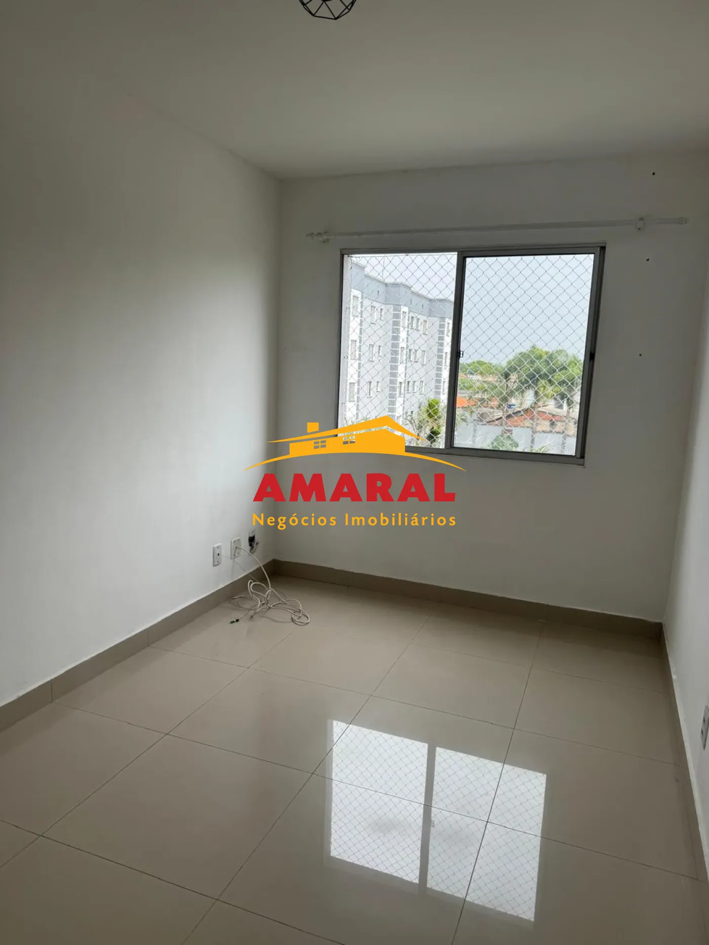 Alugar Apartamentos / Padr&atilde;o em Suzano R$ 1.100,00 - Foto 4