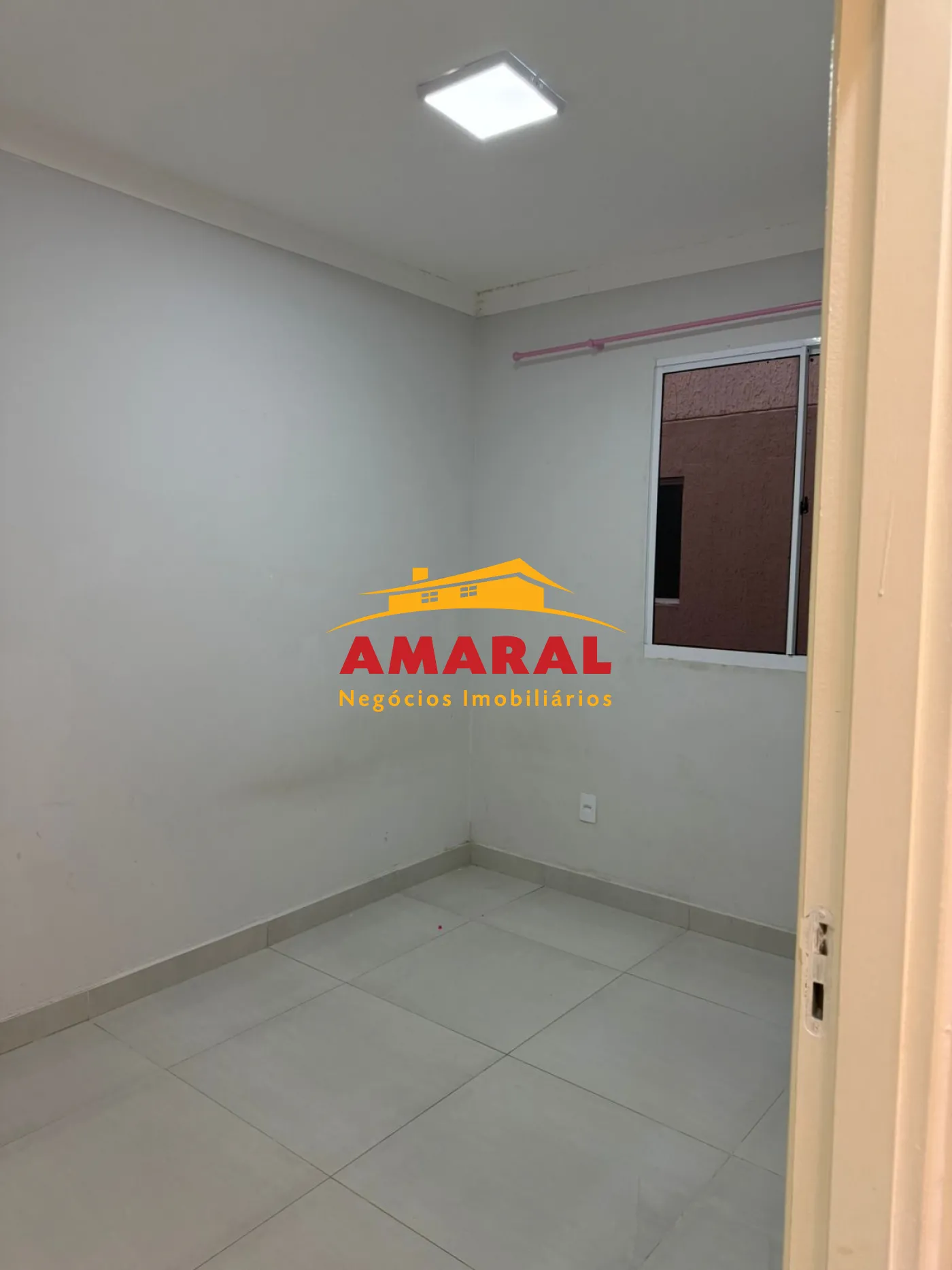 Comprar Apartamentos / Padr&atilde;o em Suzano R$ 235.000,00 - Foto 2