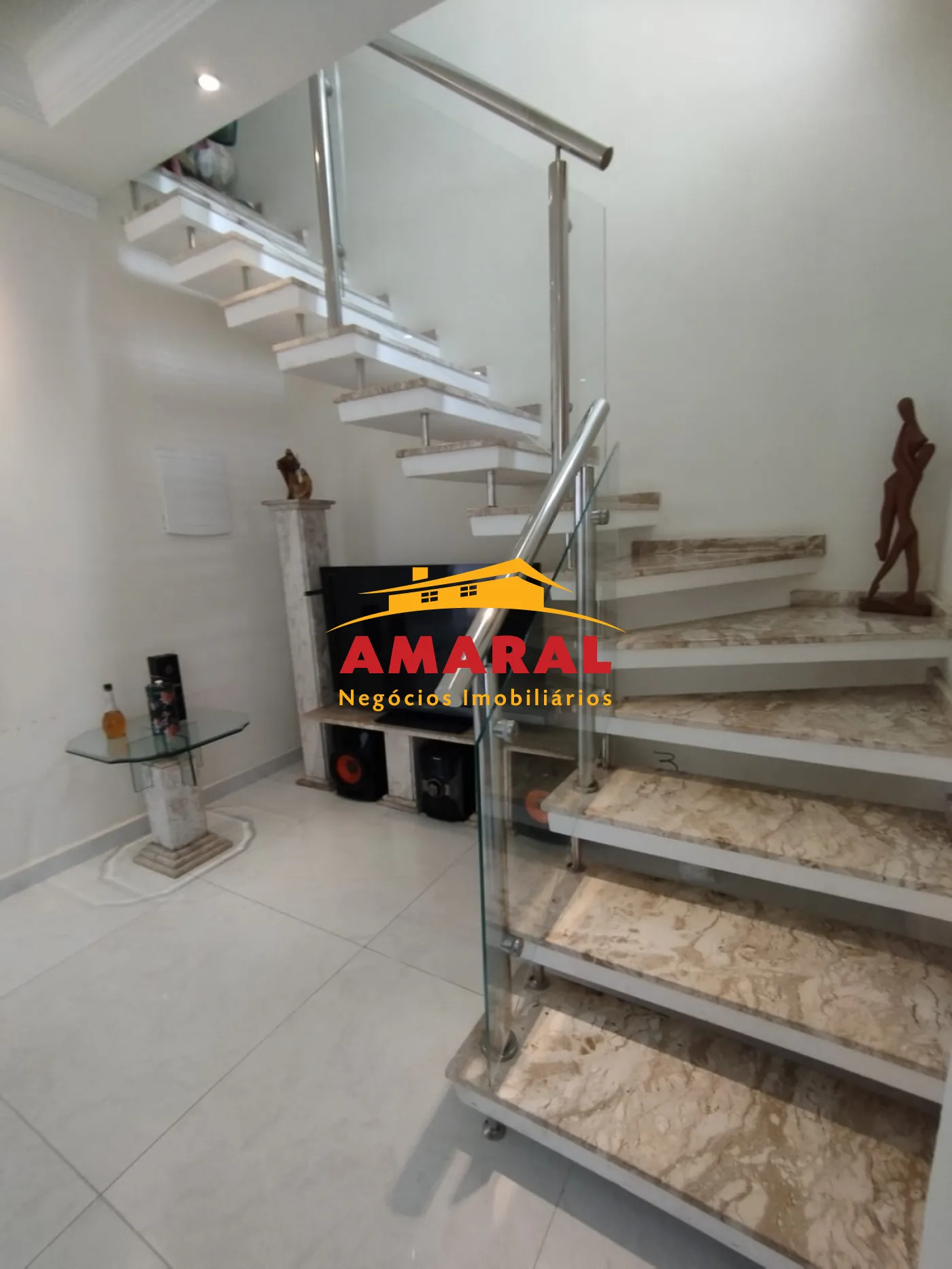 Comprar Casas / Sobrado em Suzano R$ 690.000,00 - Foto 8