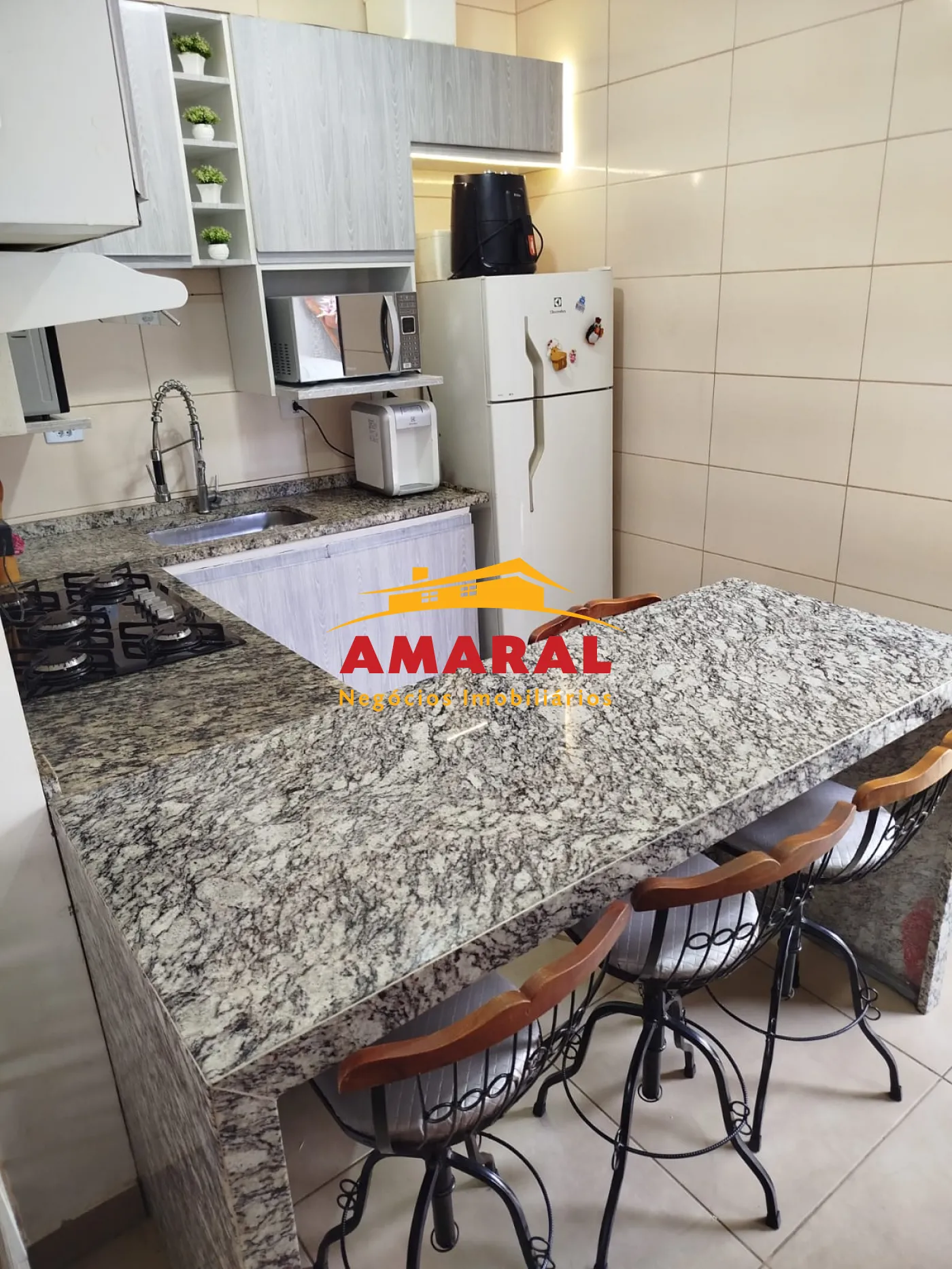 Comprar Casas / Sobrado em Suzano R$ 375.000,00 - Foto 3