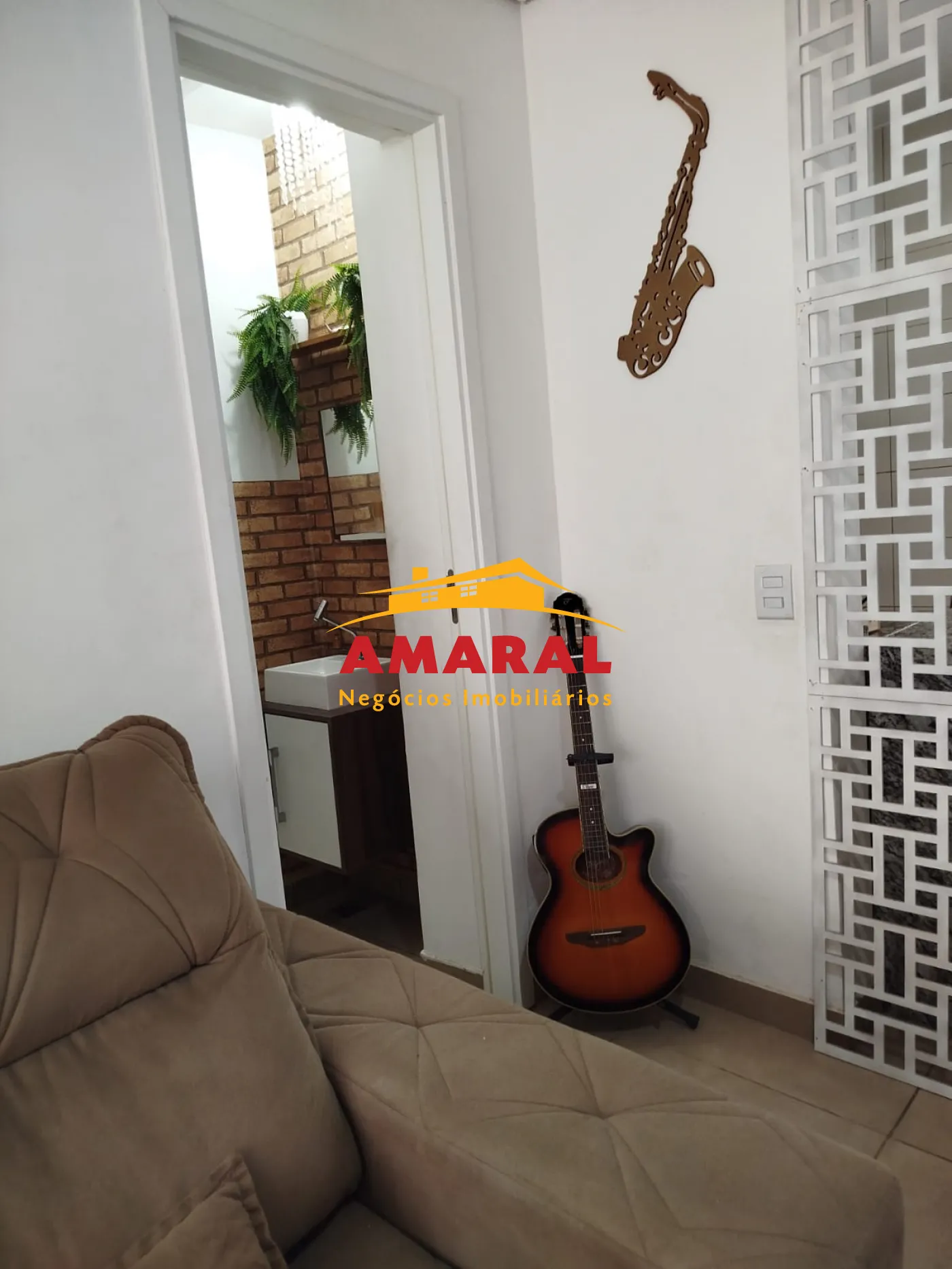 Comprar Casas / Sobrado em Suzano R$ 375.000,00 - Foto 8