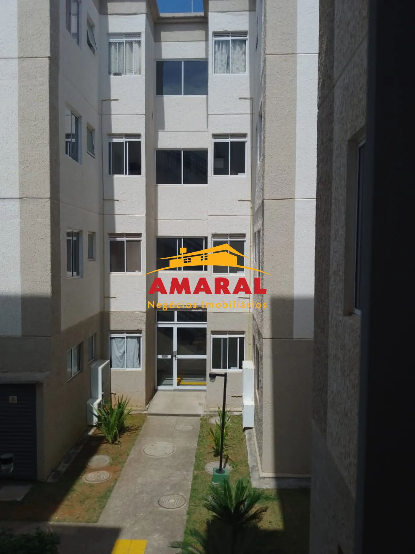 Alugar Apartamentos / Padr&atilde;o em Suzano R$ 800,00 - Foto 1