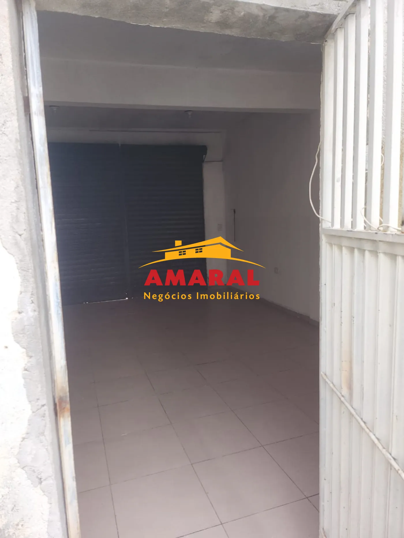 Alugar Sal&otilde;es / Sal&atilde;o em Suzano R$ 1.300,00 - Foto 4