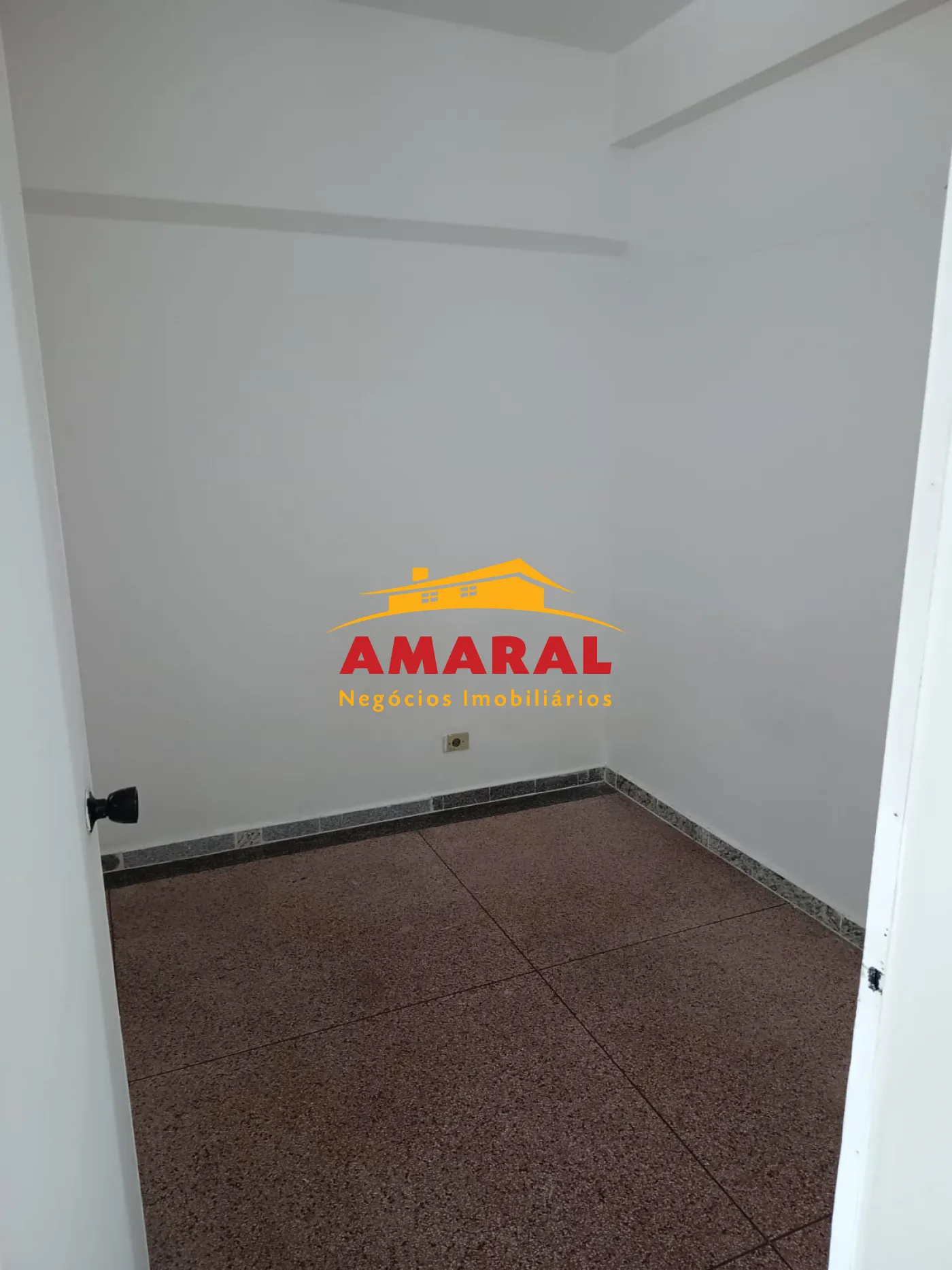 Alugar Apartamentos / Kitchnet em Suzano R$ 1.170,00 - Foto 11