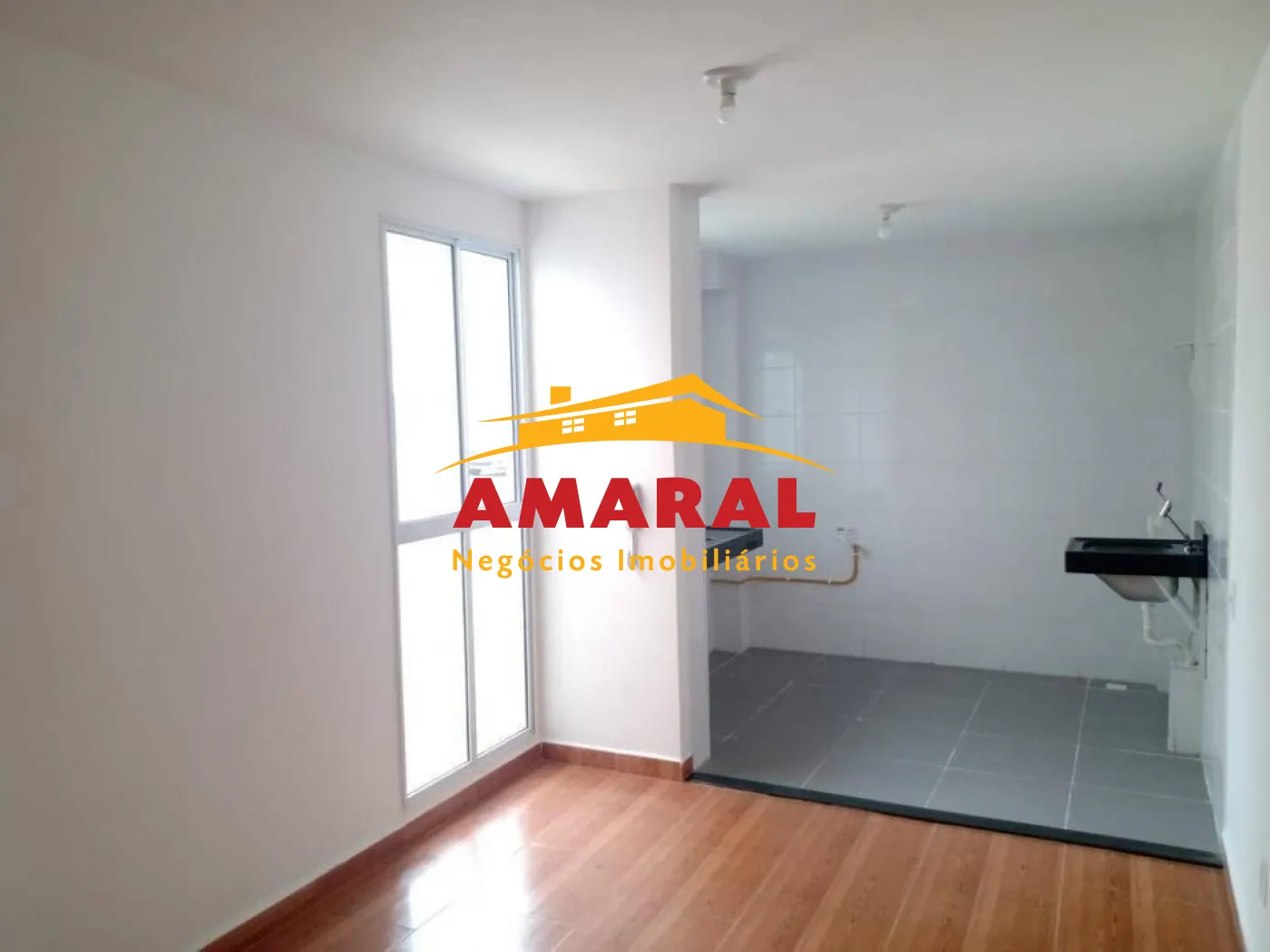 Alugar Apartamentos / Padr&atilde;o em Suzano R$ 900,00 - Foto 1