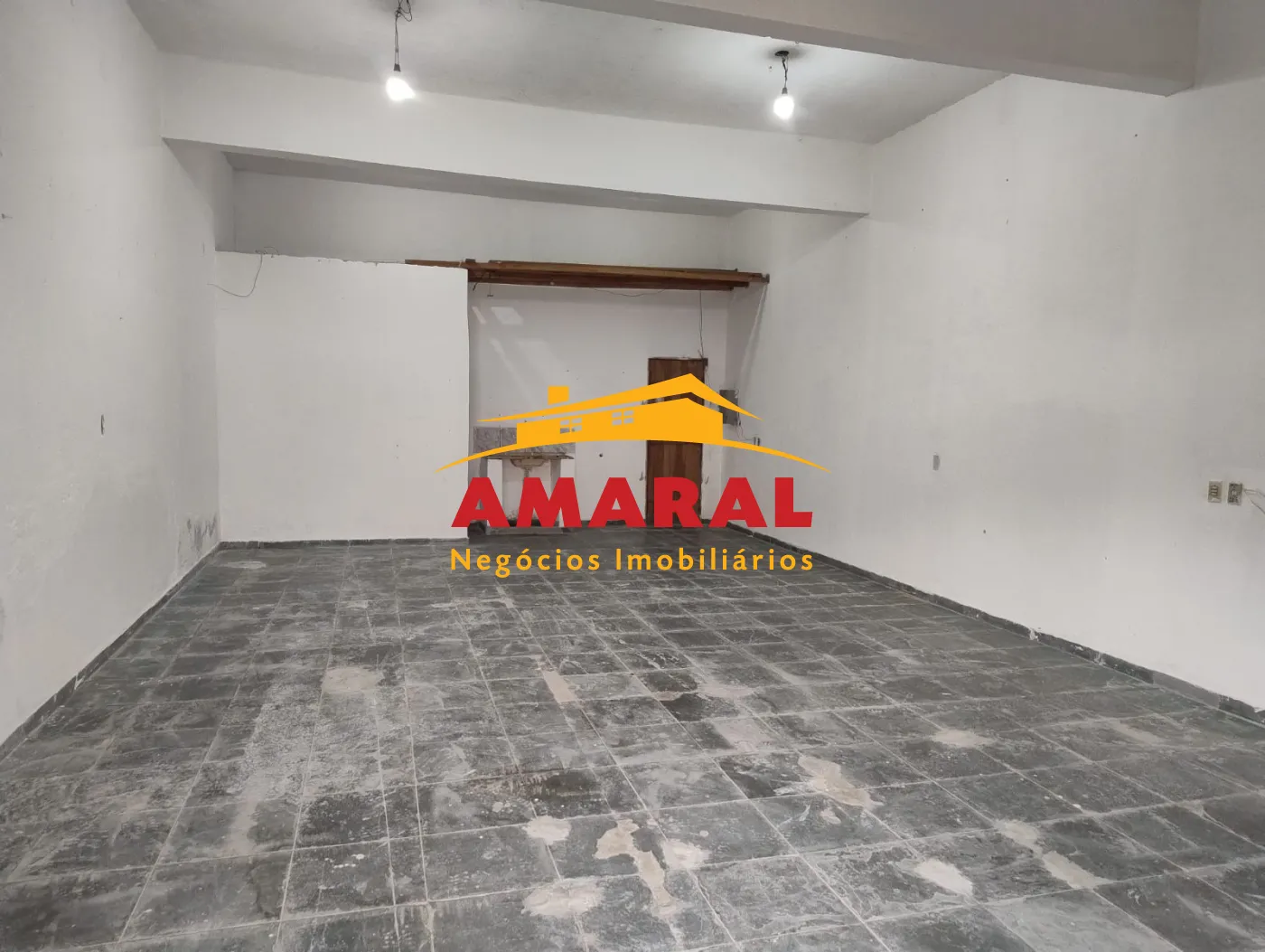 Comprar Comerciais / Ponto Comercial em Suzano R$ 380.000,00 - Foto 1