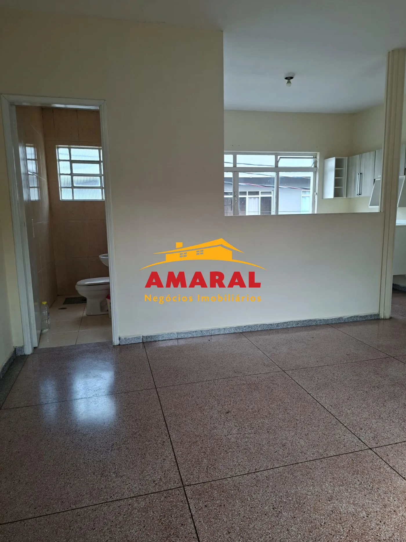 Alugar Apartamentos / Kitchnet em Suzano R$ 1.290,00 - Foto 3