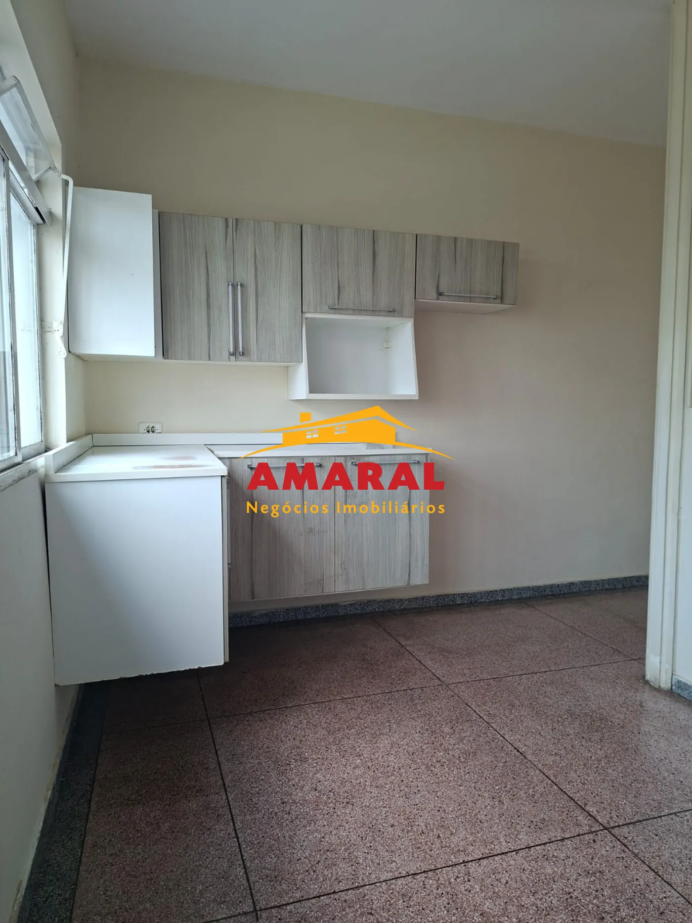 Alugar Apartamentos / Kitchnet em Suzano R$ 1.290,00 - Foto 2