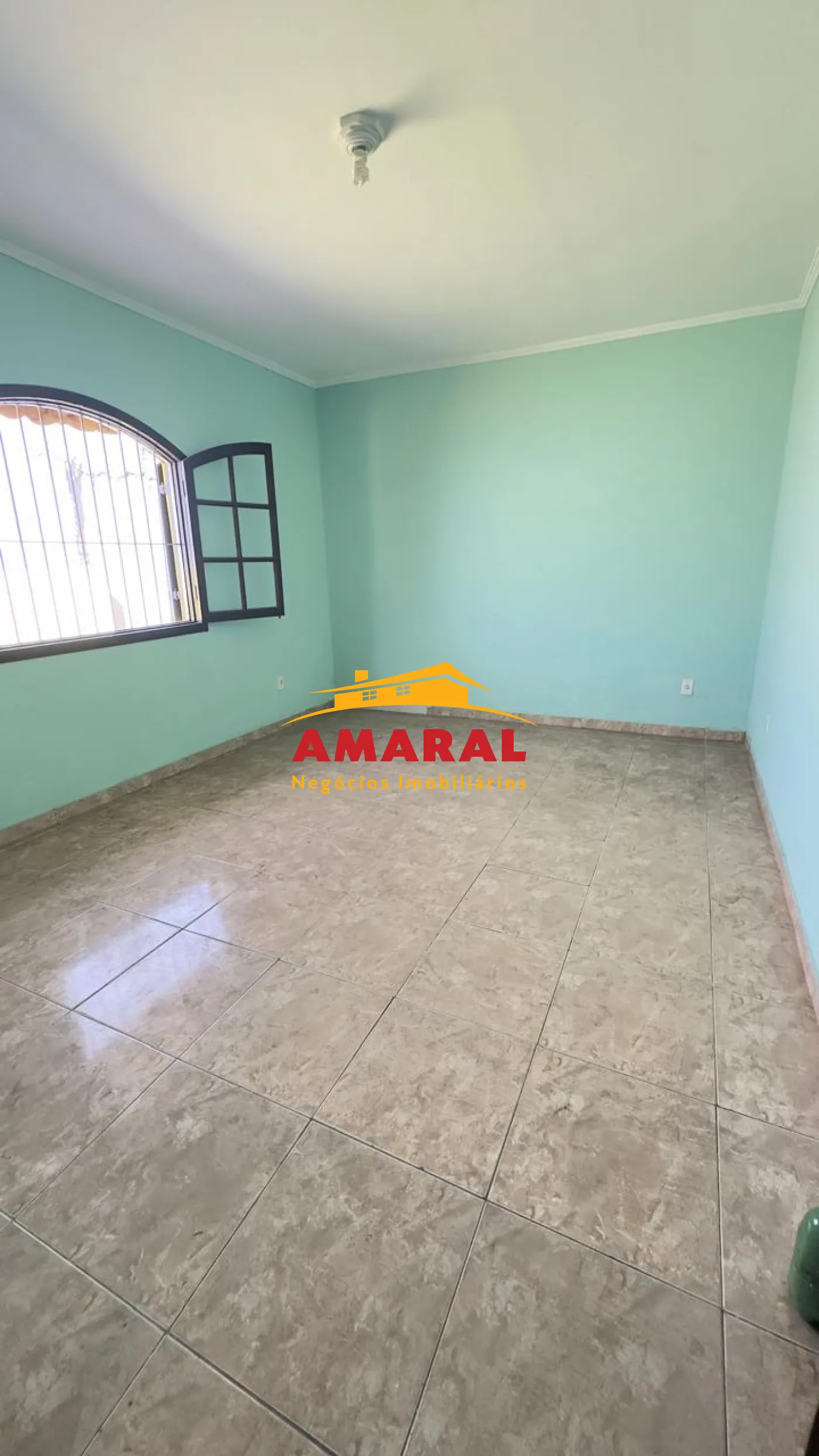 Comprar Casas / Sobrado em Suzano R$ 400.000,00 - Foto 5