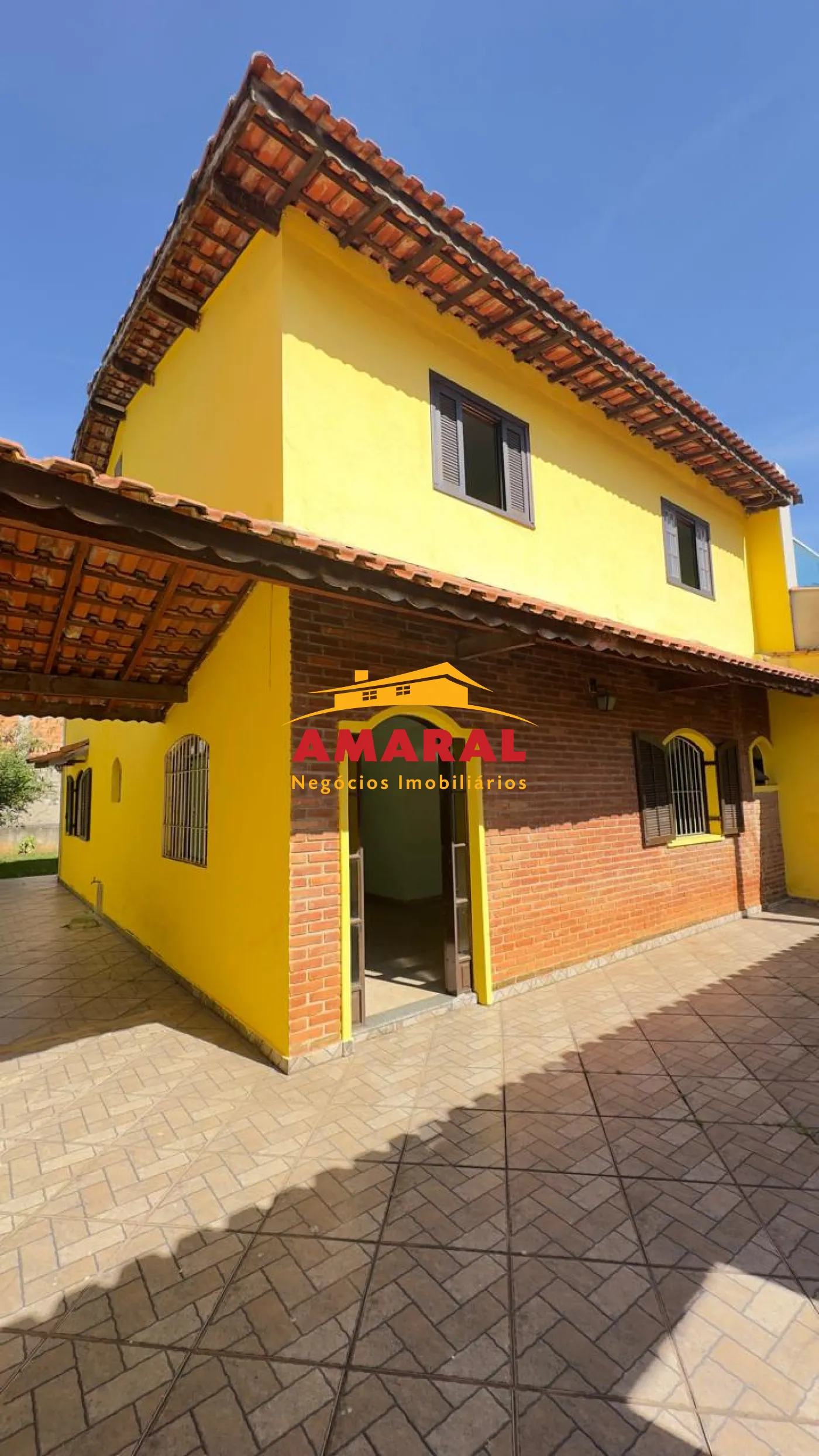 Comprar Casas / Sobrado em Suzano R$ 400.000,00 - Foto 2