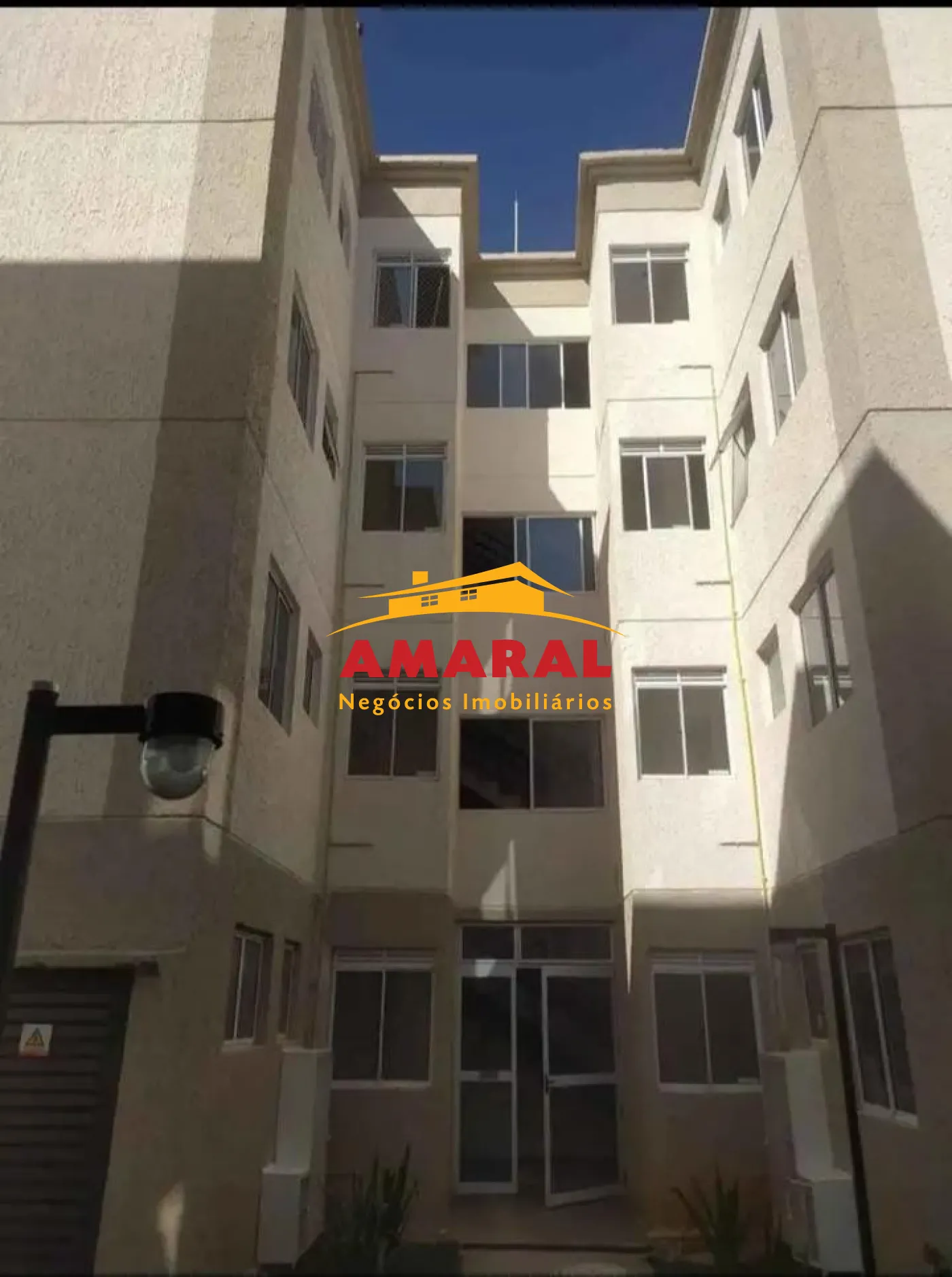 Comprar Apartamentos / Padr&atilde;o em Suzano R$ 210.000,00 - Foto 2