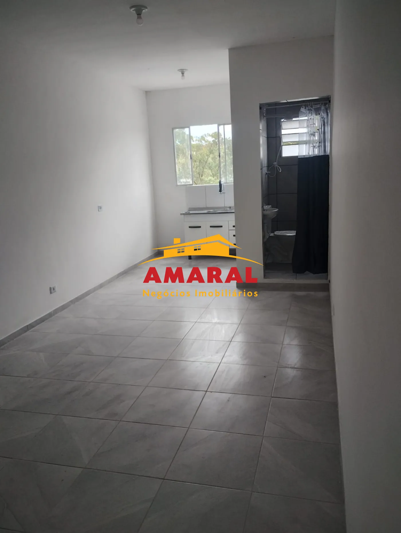 Alugar Apartamentos / Kitchnet em Suzano R$ 950,00 - Foto 2