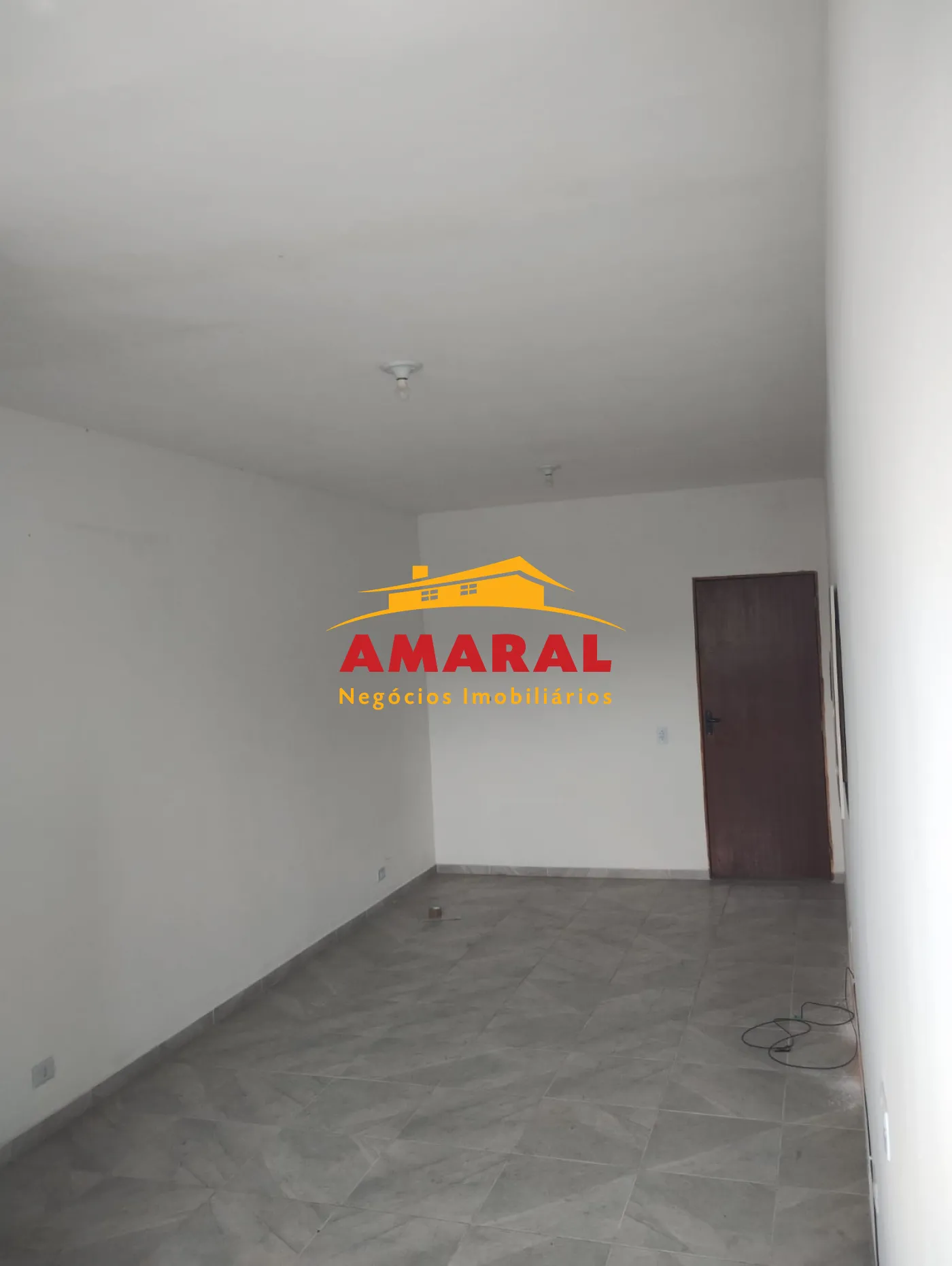 Alugar Apartamentos / Kitchnet em Suzano R$ 950,00 - Foto 6
