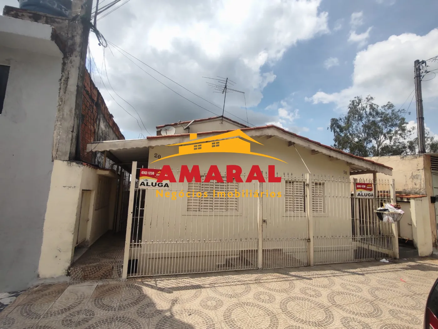 Alugar Casas / T&eacute;rrea em Ferraz de Vasconcelos R$ 900,00 - Foto 1