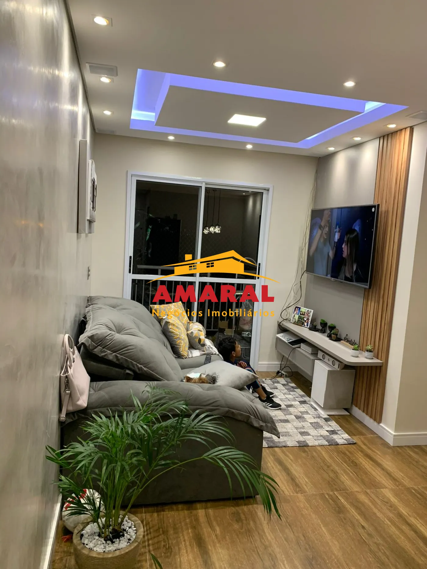 Comprar Apartamentos / Padr&atilde;o em Suzano R$ 460.000,00 - Foto 4