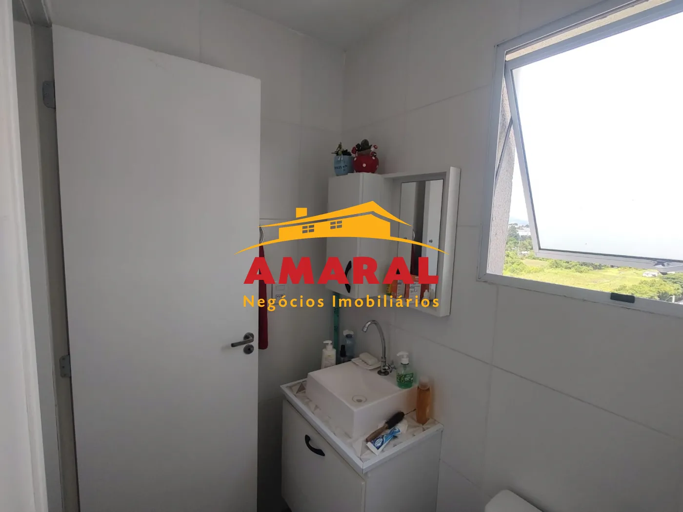 Comprar Apartamentos / Padr&atilde;o em Suzano R$ 300.000,00 - Foto 24