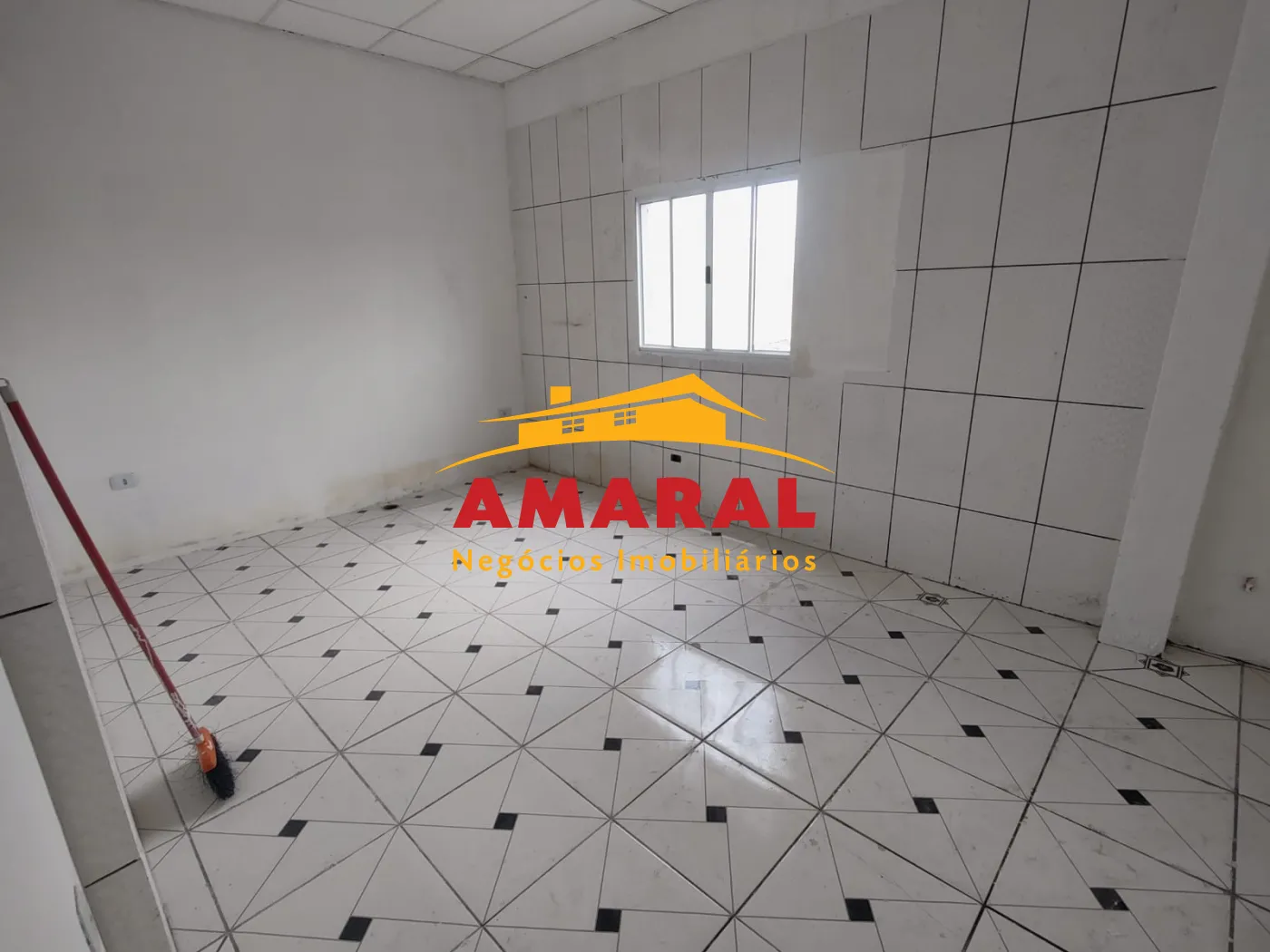 Alugar Comerciais / Sala em Suzano R$ 900,00 - Foto 1