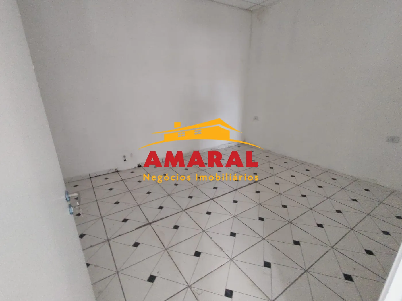 Alugar Comerciais / Sala em Suzano R$ 900,00 - Foto 2