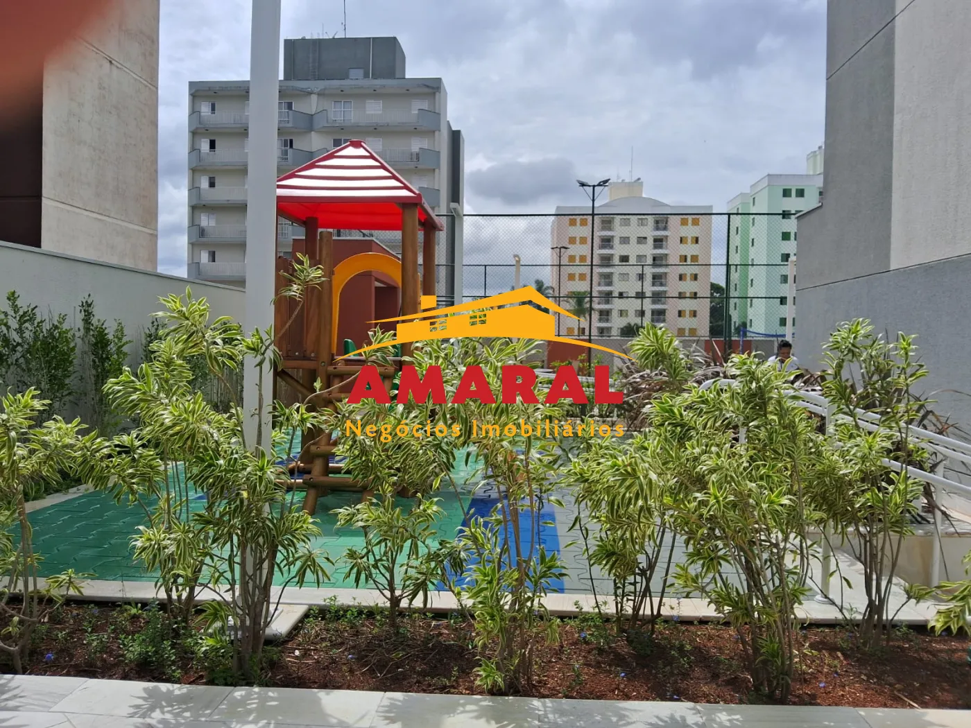 Alugar Apartamentos / Padr&atilde;o em Suzano R$ 2.850,00 - Foto 4